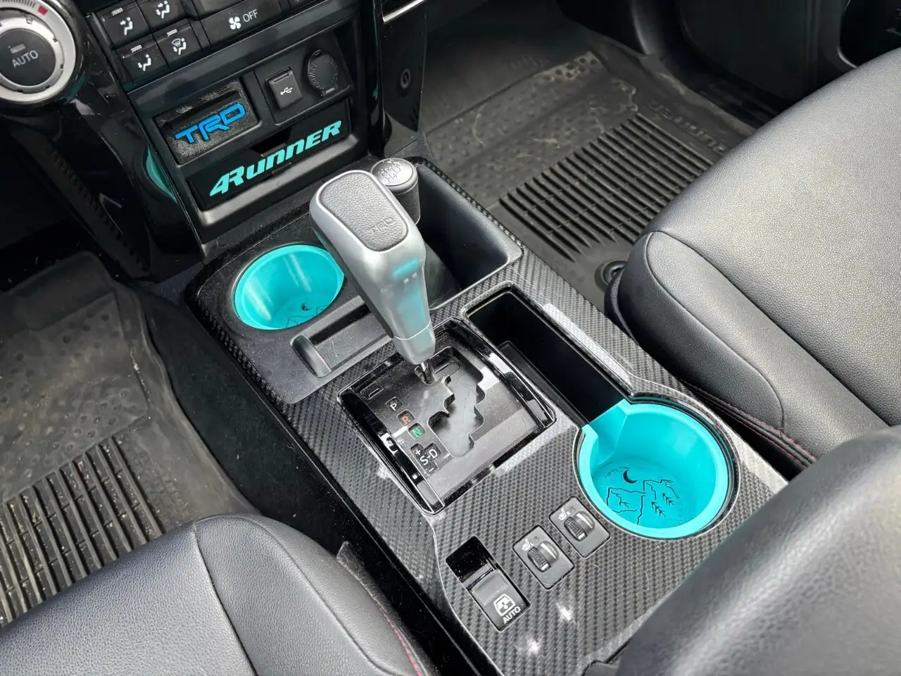 Toyota 4-Runner снимка Toyota 4-Runner
