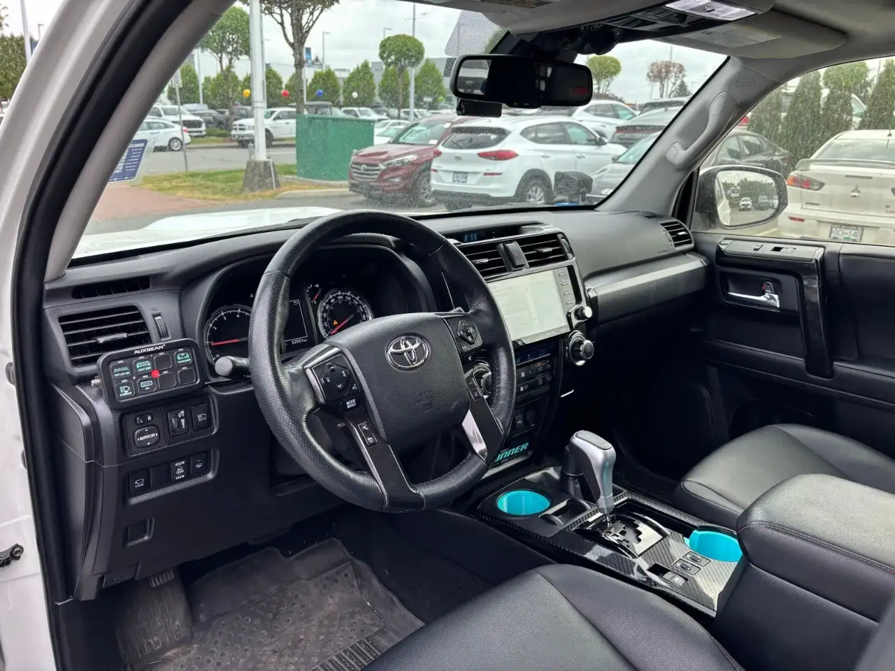 Toyota 4-Runner снимка Toyota 4-Runner