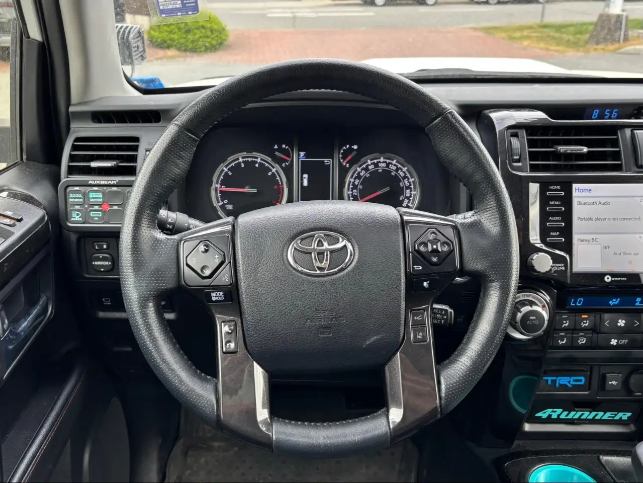 Toyota 4-Runner снимка Toyota 4-Runner