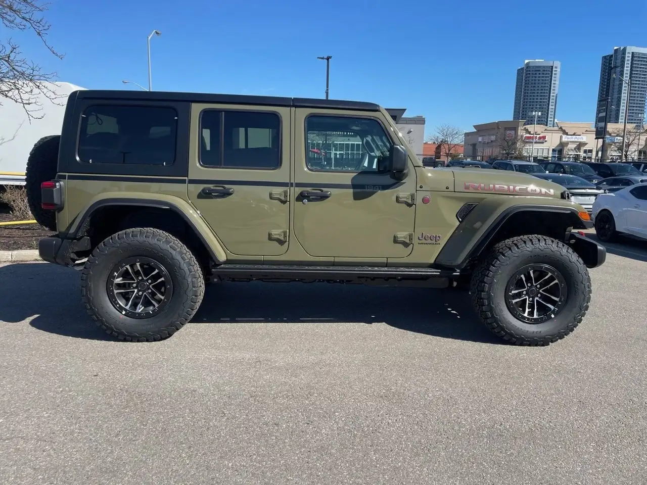 Jeep Wrangler снимка Jeep Wrangler