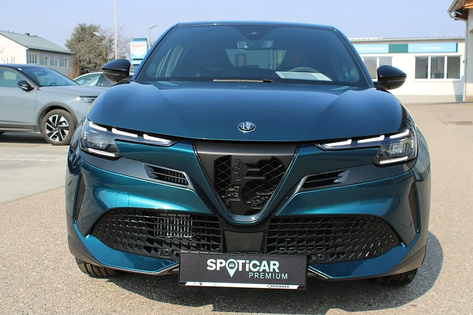 Alfa Romeo Junior Ibrida Speciale 1.2 MHEV e-DCT6 Blau - 2