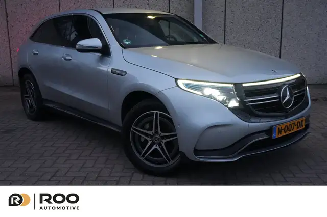 Mercedes-Benz EQC 400 4MATIC Premium Plus 80 kWh AMG line SOH 93.95% BTW