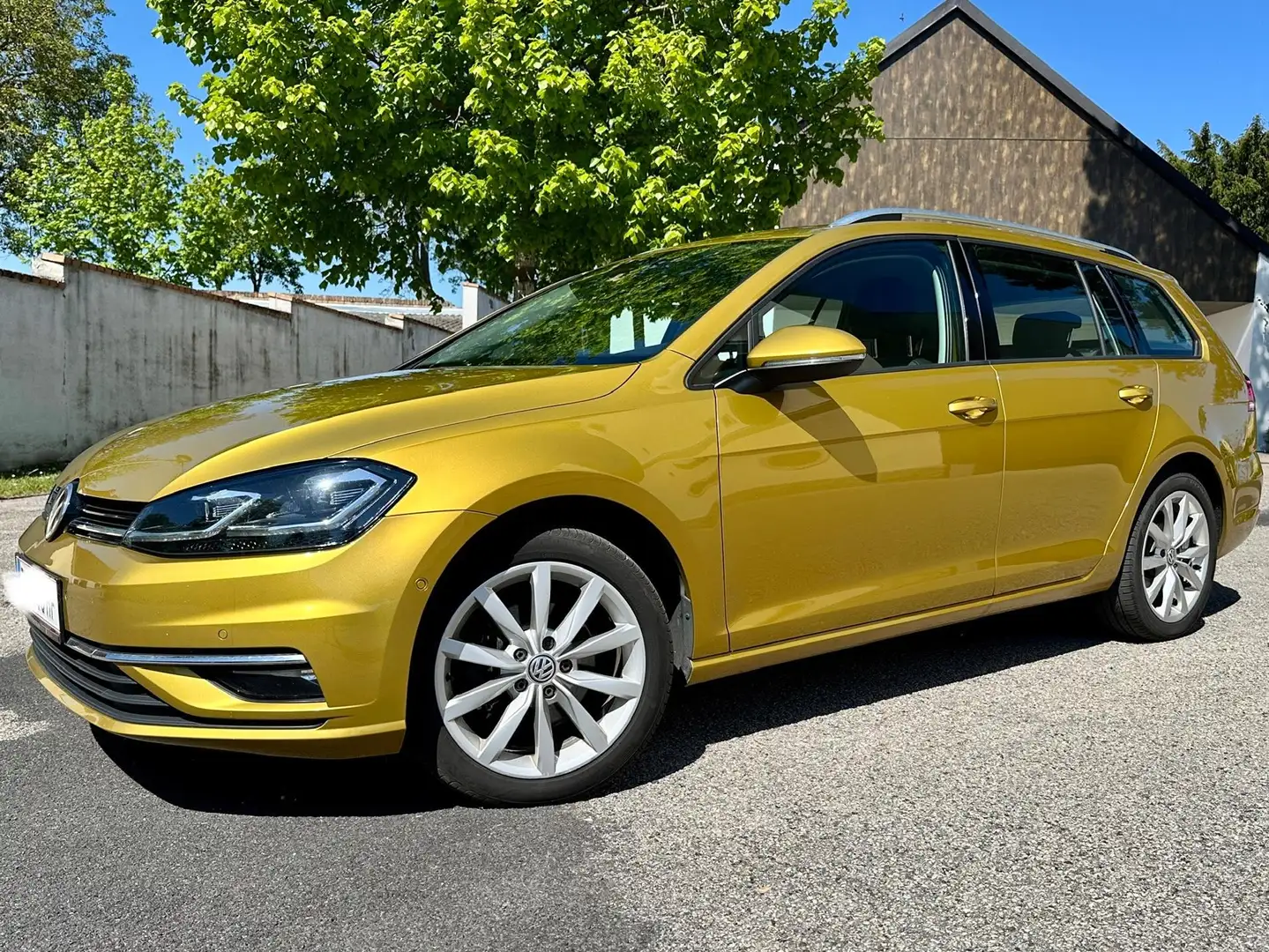 Volkswagen Golf Variant Golf Variant Comfortline 1,0 TSI Comfortline Gelb - 1