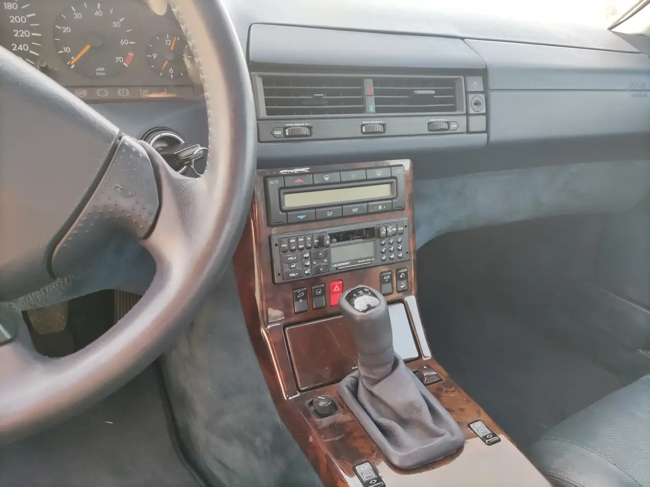 Mercedes-Benz SL 280 4p.ti, foto 4