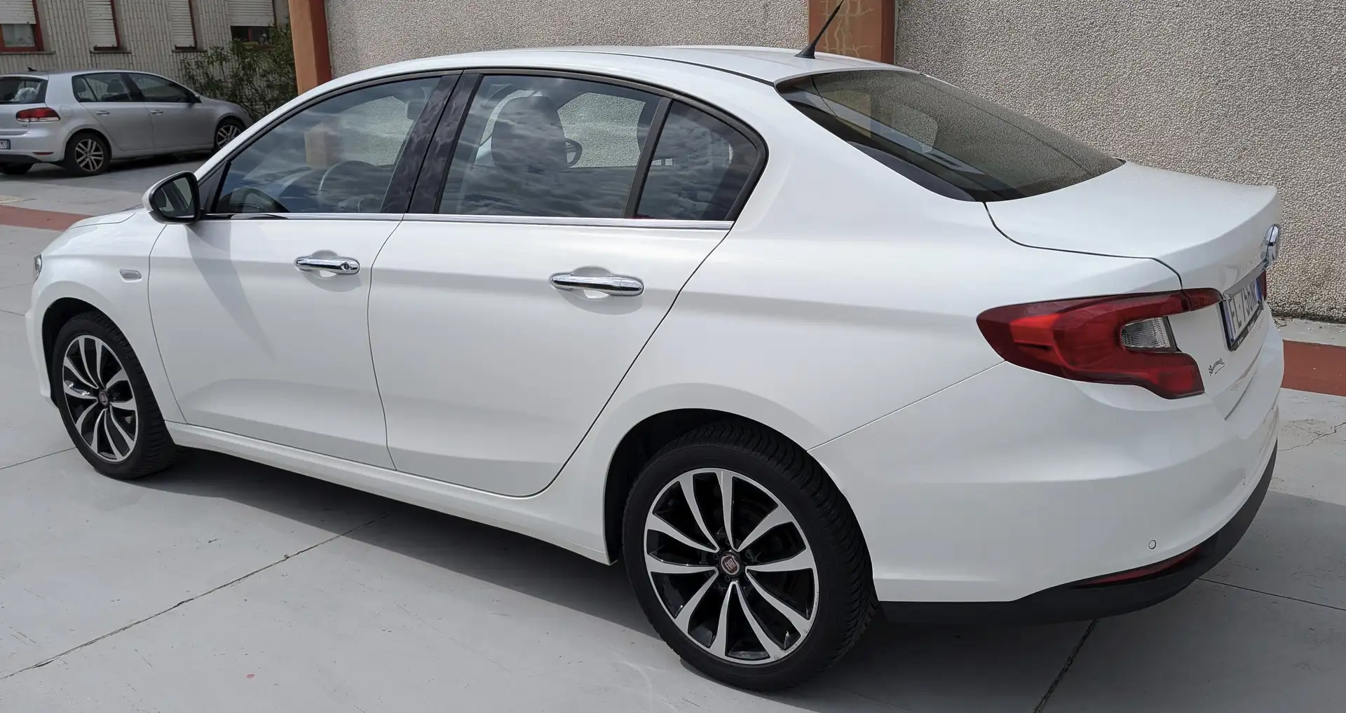 Fiat Tipo Tipo 4 porte II 2016 4p 1.4 Lounge 95cv Bianco - 2