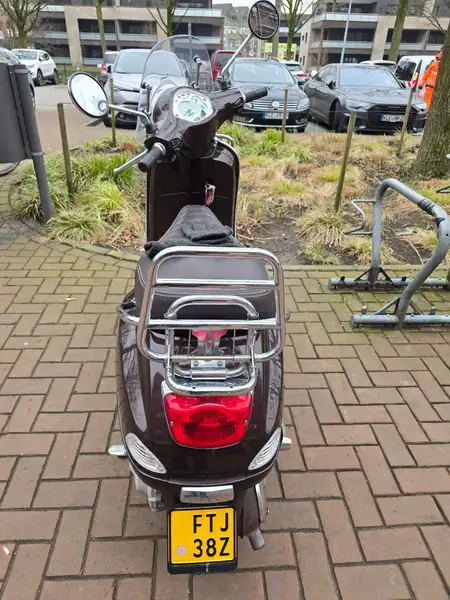 Vespa LX 50 - foto 5