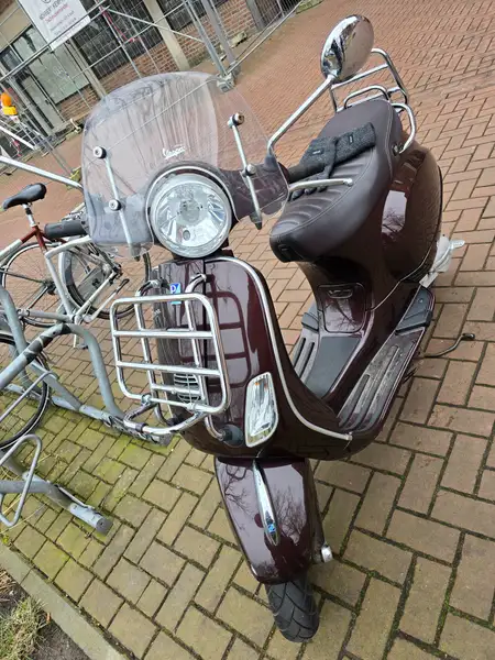 Vespa LX 50 - foto 3