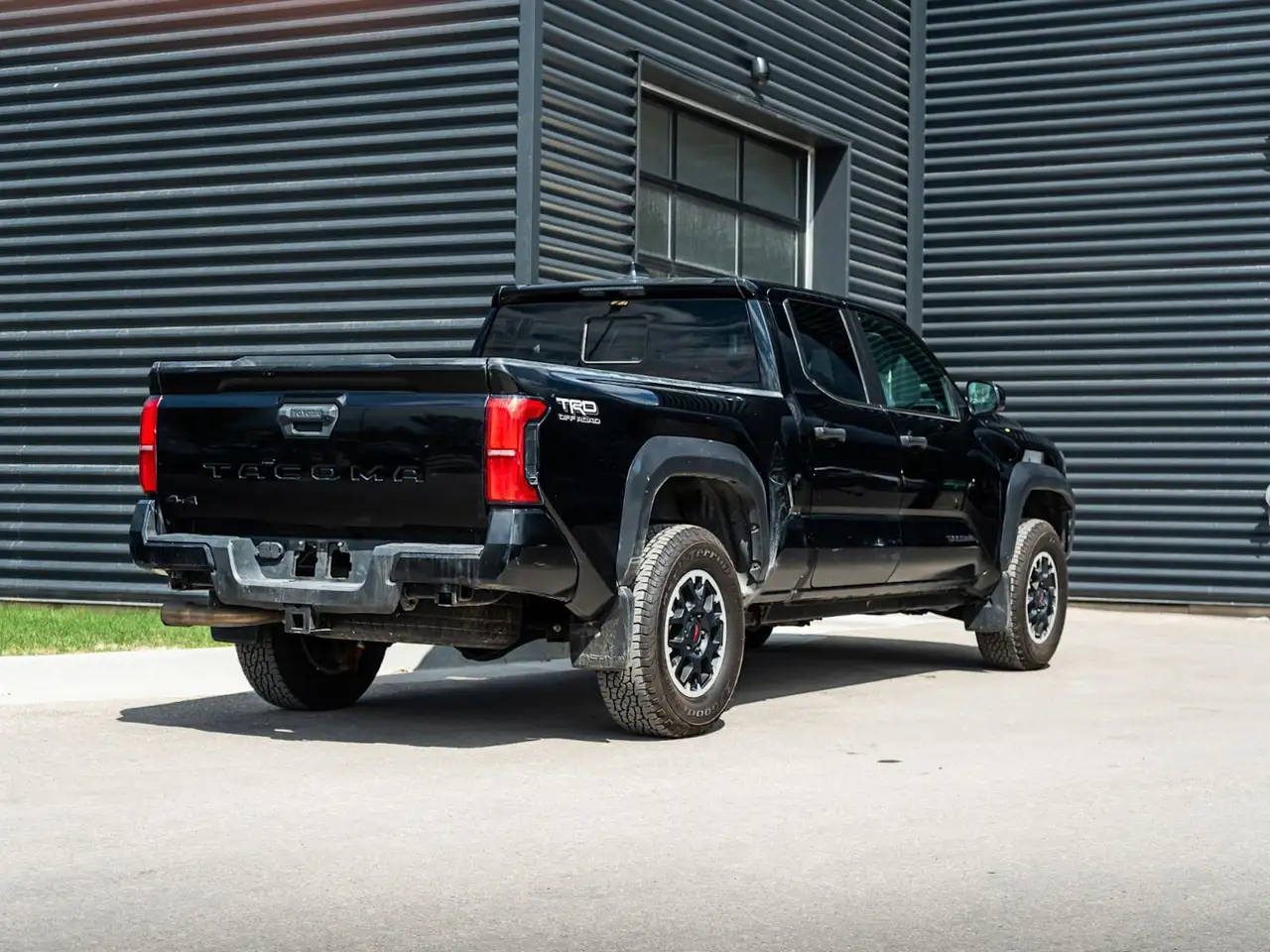 Toyota Tacoma снимка Toyota Tacoma