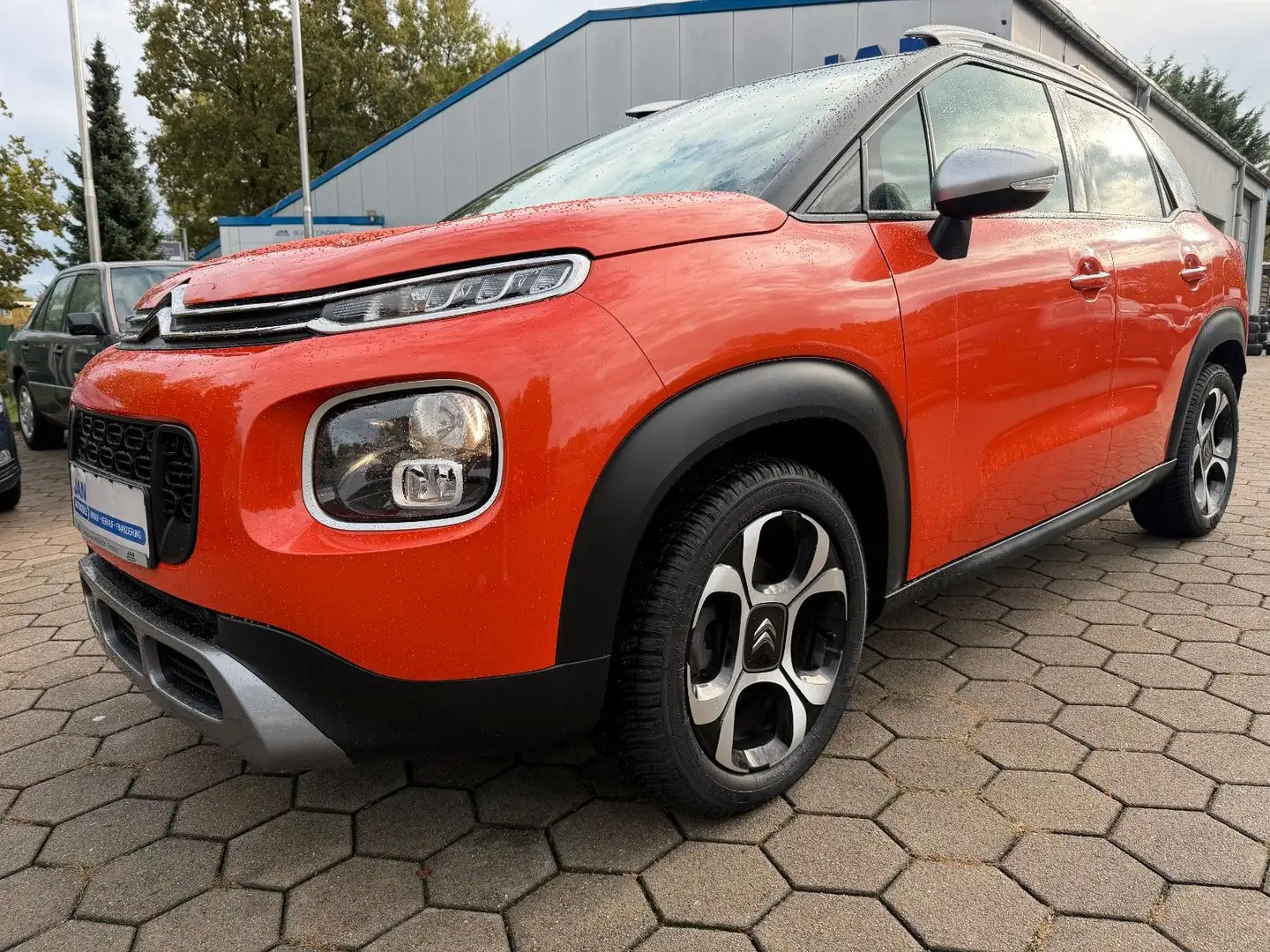 Citroen C3 Aircross PureTech 110 Shine Automatik Orange - 2