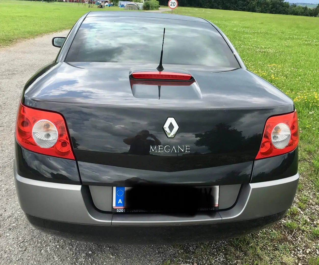 Renault Megane Mégane Dynamique Luxus  1,6 16V Dynamique Luxus Schwarz - 2