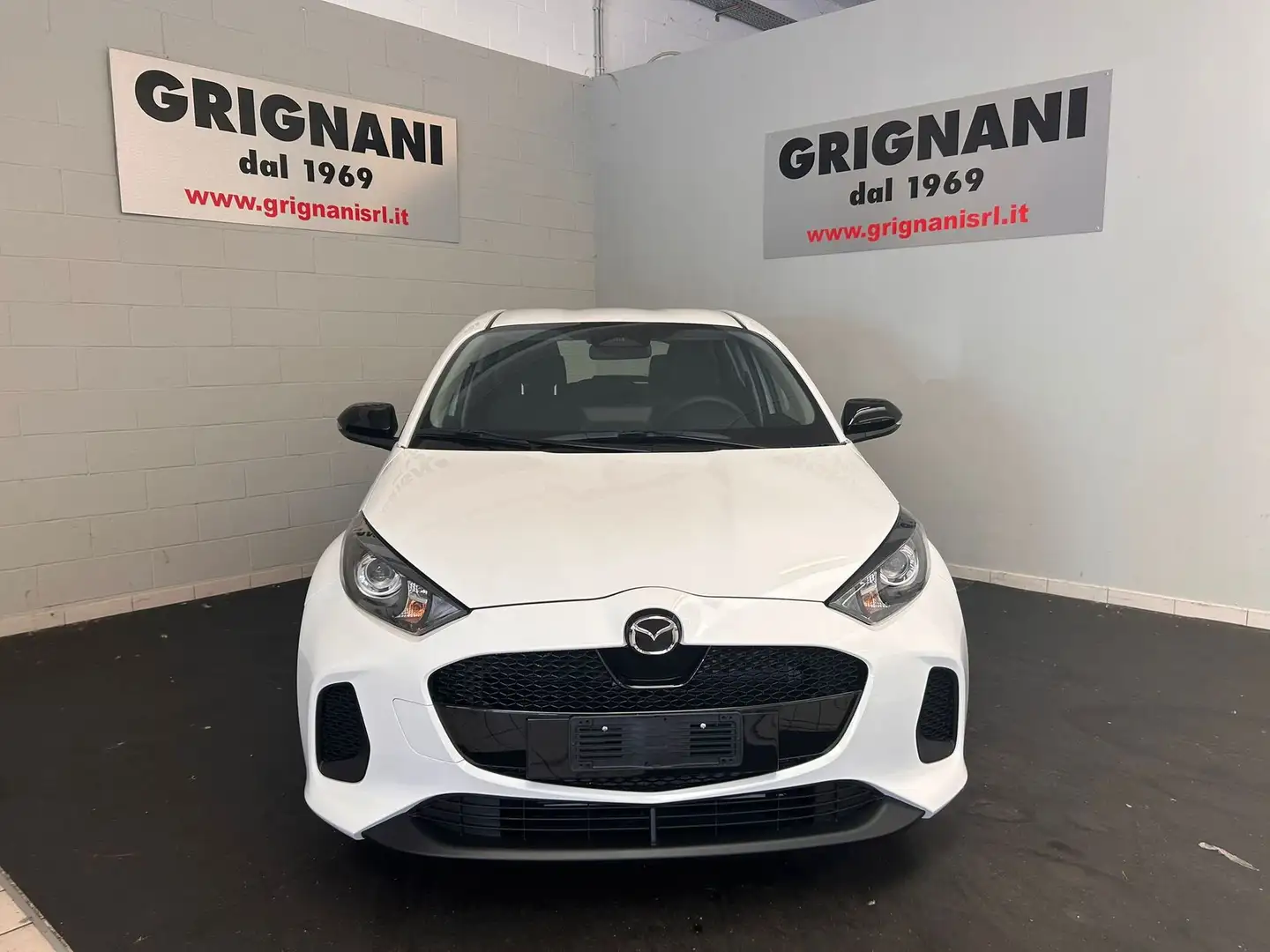 Mazda 2 1.5 VVT e-CVT Full Hybrid Electric Prime-Line Blanc - 2