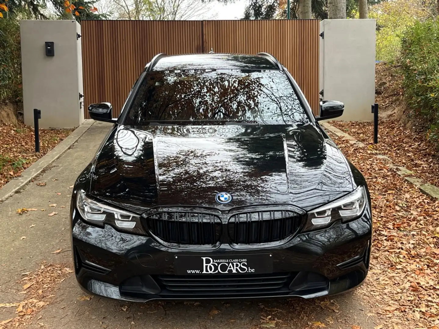 BMW 330 eXas Led-Cockpit Pro-Prof-HK-Leer-Zetelverw-Cam19" Noir - 2