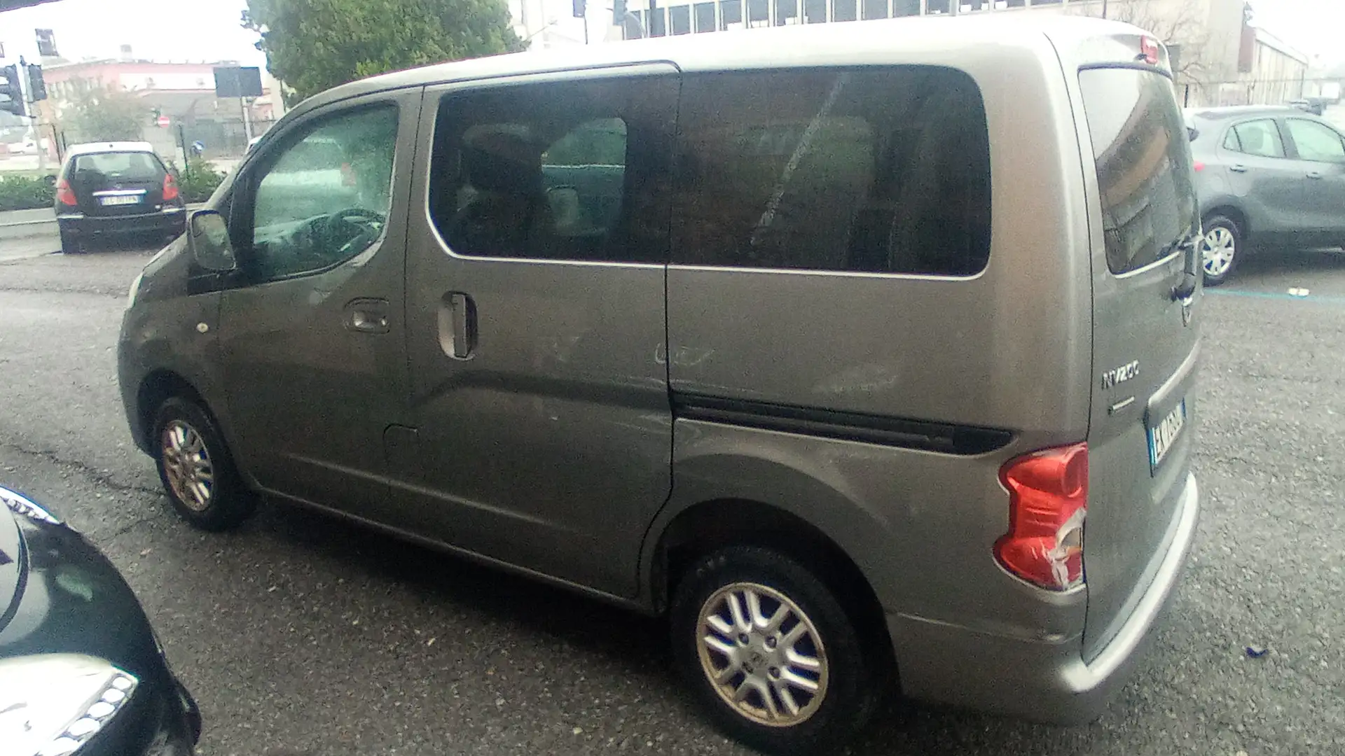 Nissan Evalia Evalia 1.5 dci N-Tec 90cv Grigio - 2