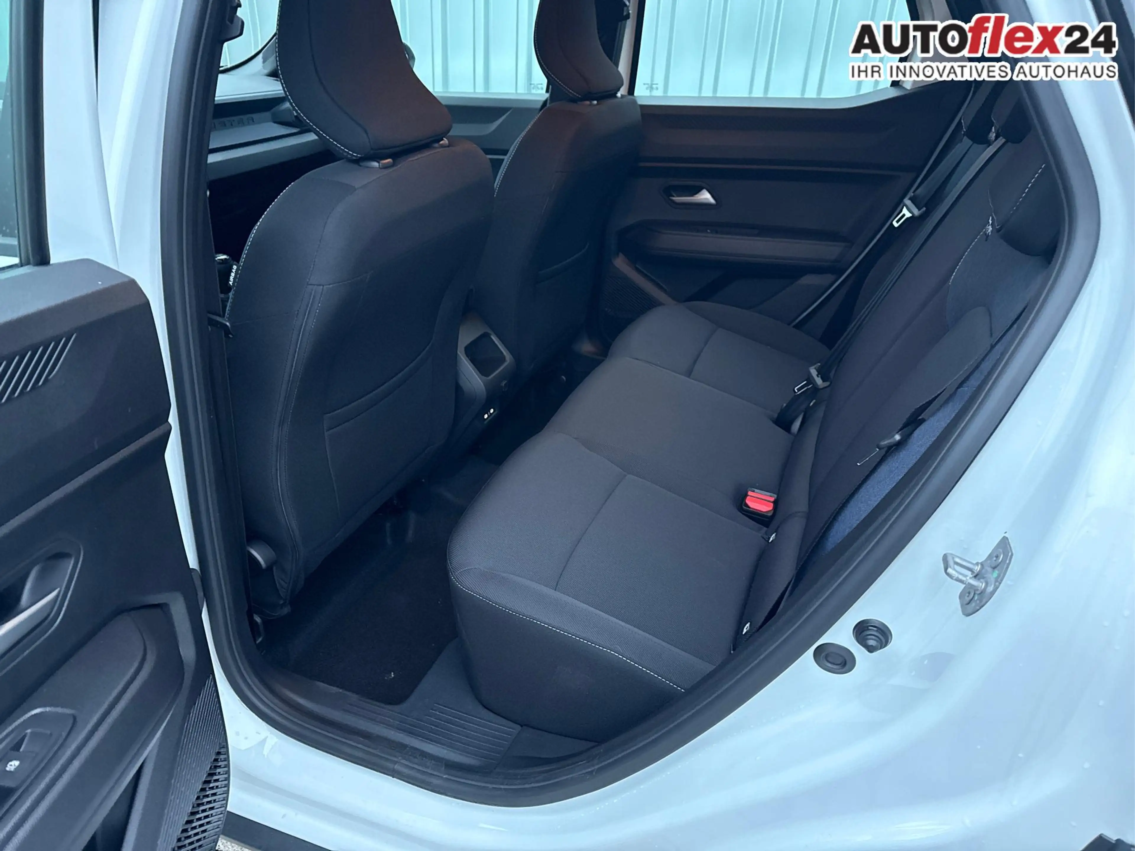 Dacia Duster Expression 1,2 TCe 96 KW (130 PS)-Sitzheizung-R... — photo 5