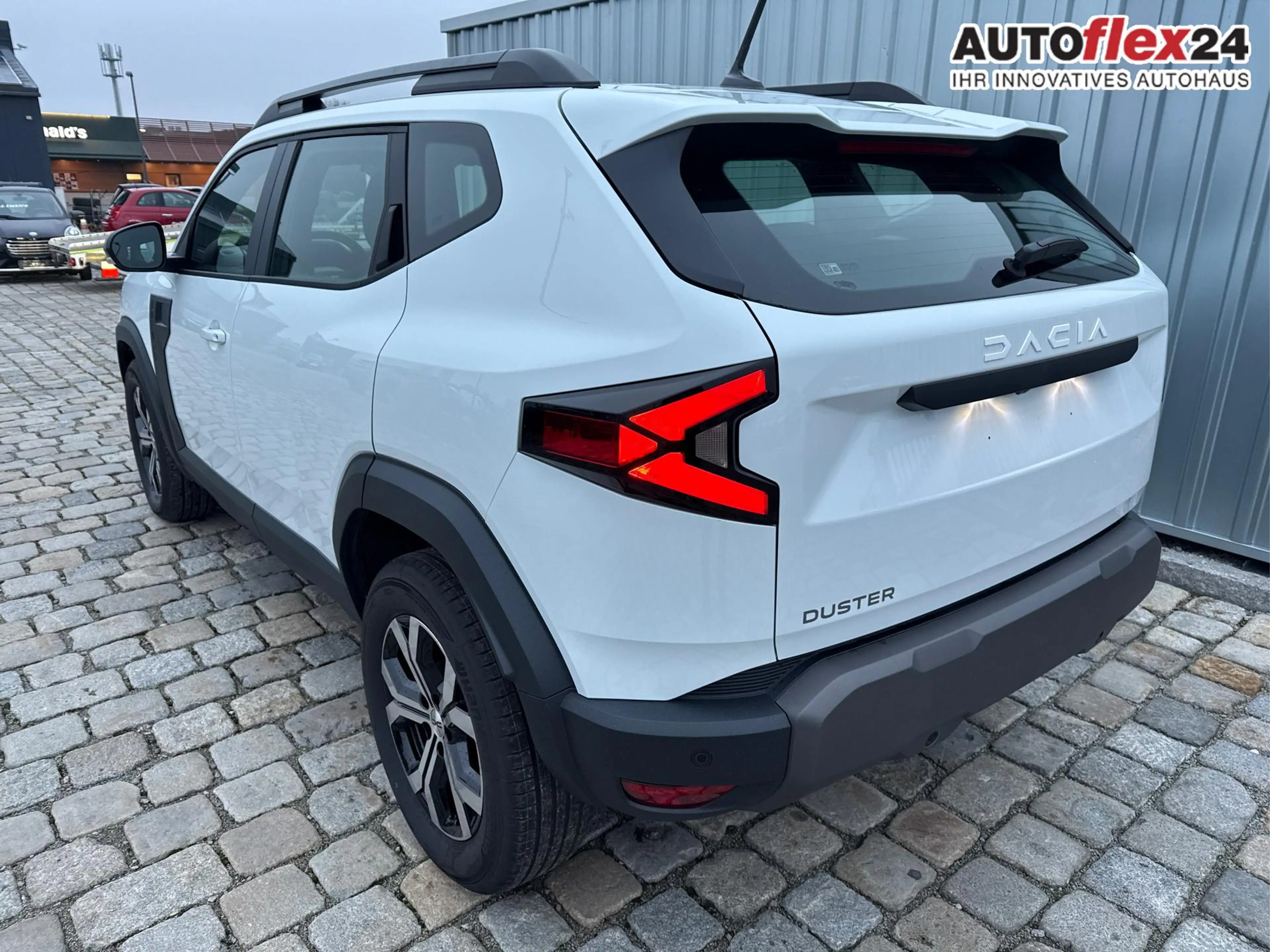 Dacia Duster Expression 1,2 TCe 96 KW (130 PS)-Sitzheizung-R...