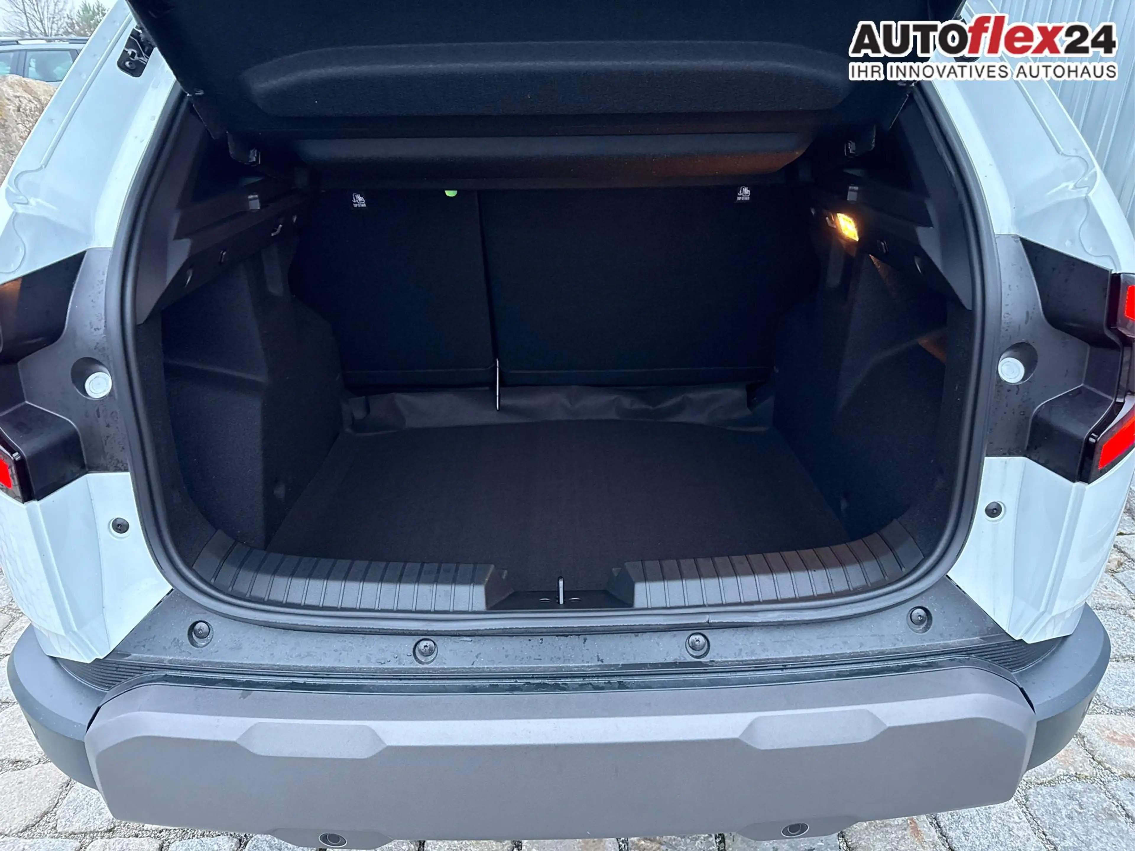 Dacia Duster Expression 1,2 TCe 96 KW (130 PS)-Sitzheizung-R... — photo 8
