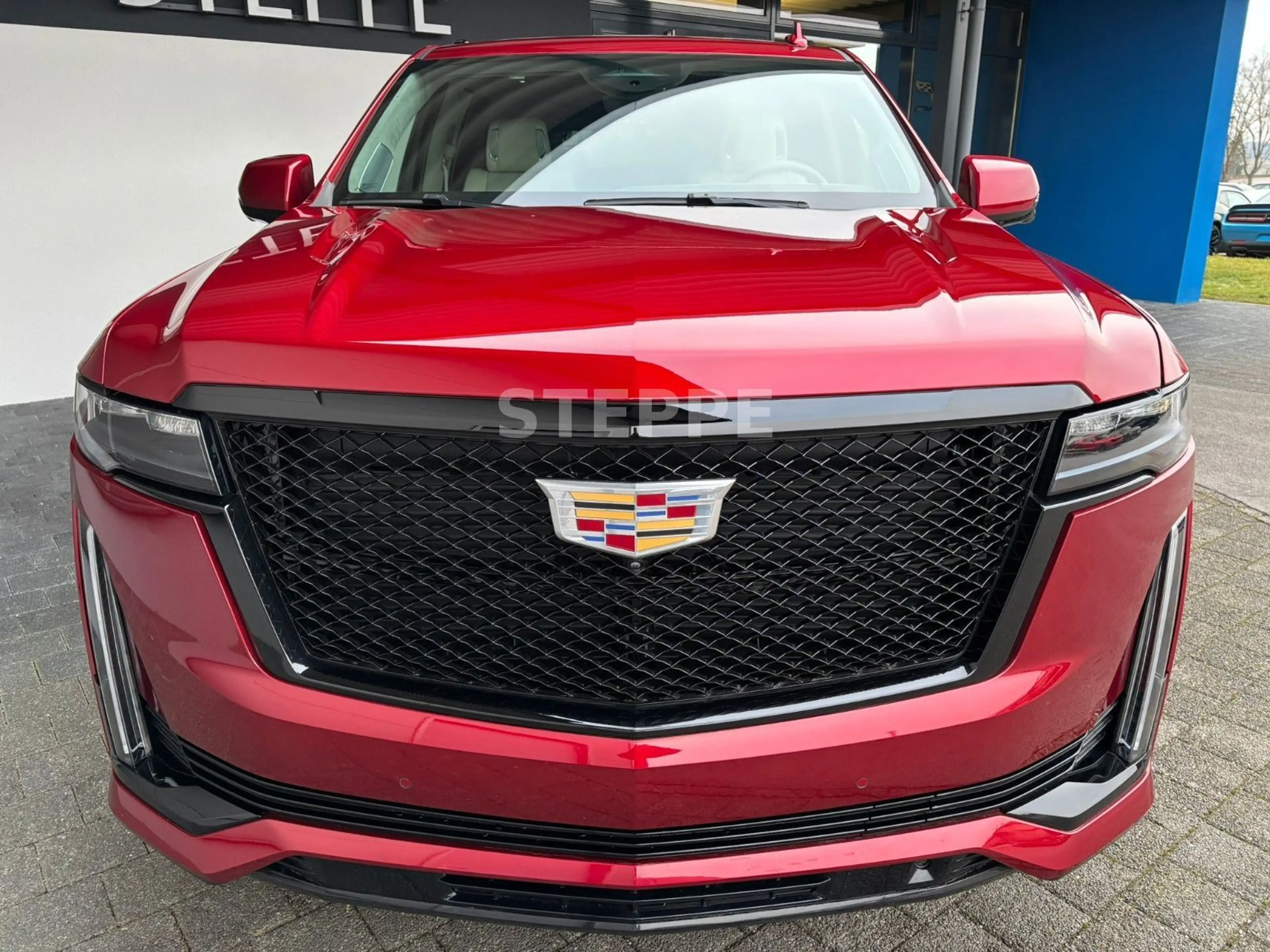 Cadillac Escalade 6.2 V8 ESV Sport Platinum EU-Navi LPG — photo 2
