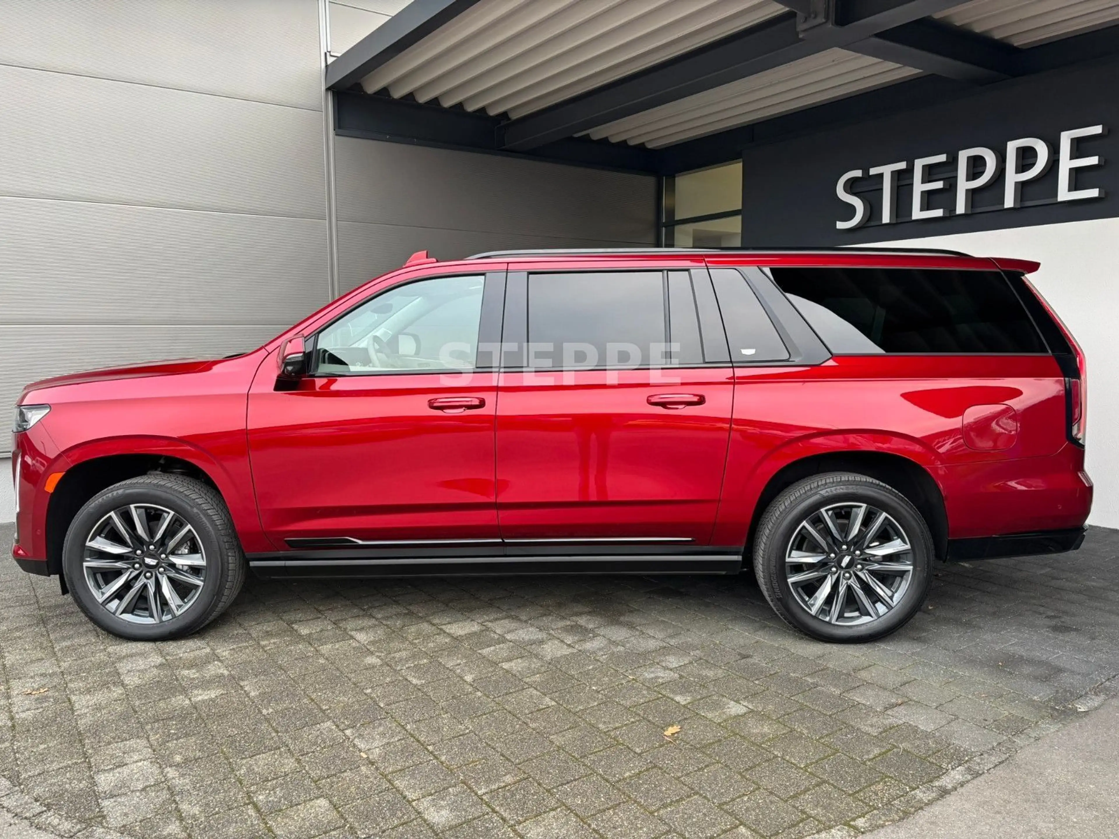 Cadillac Escalade 6.2 V8 ESV Sport Platinum EU-Navi LPG — photo 3