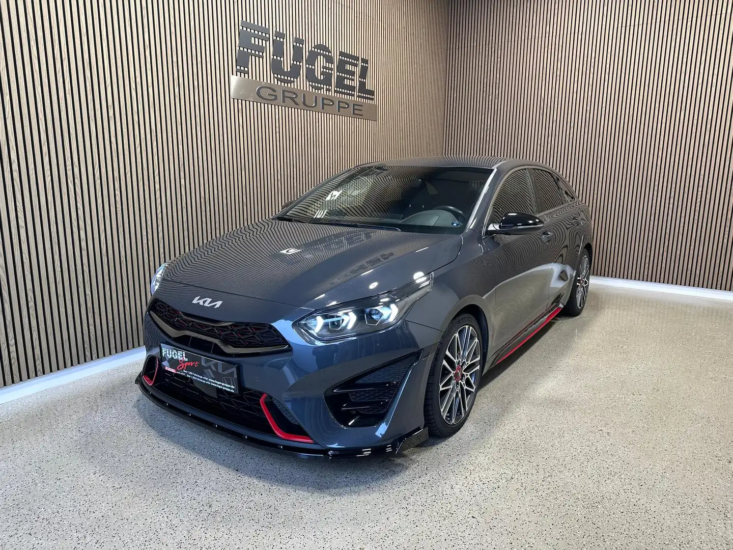 Kia ProCeed / pro_cee'd 1.6 T-GDI DCT GT Spoilerkit|ACC|Navi|JBL Grau - 2