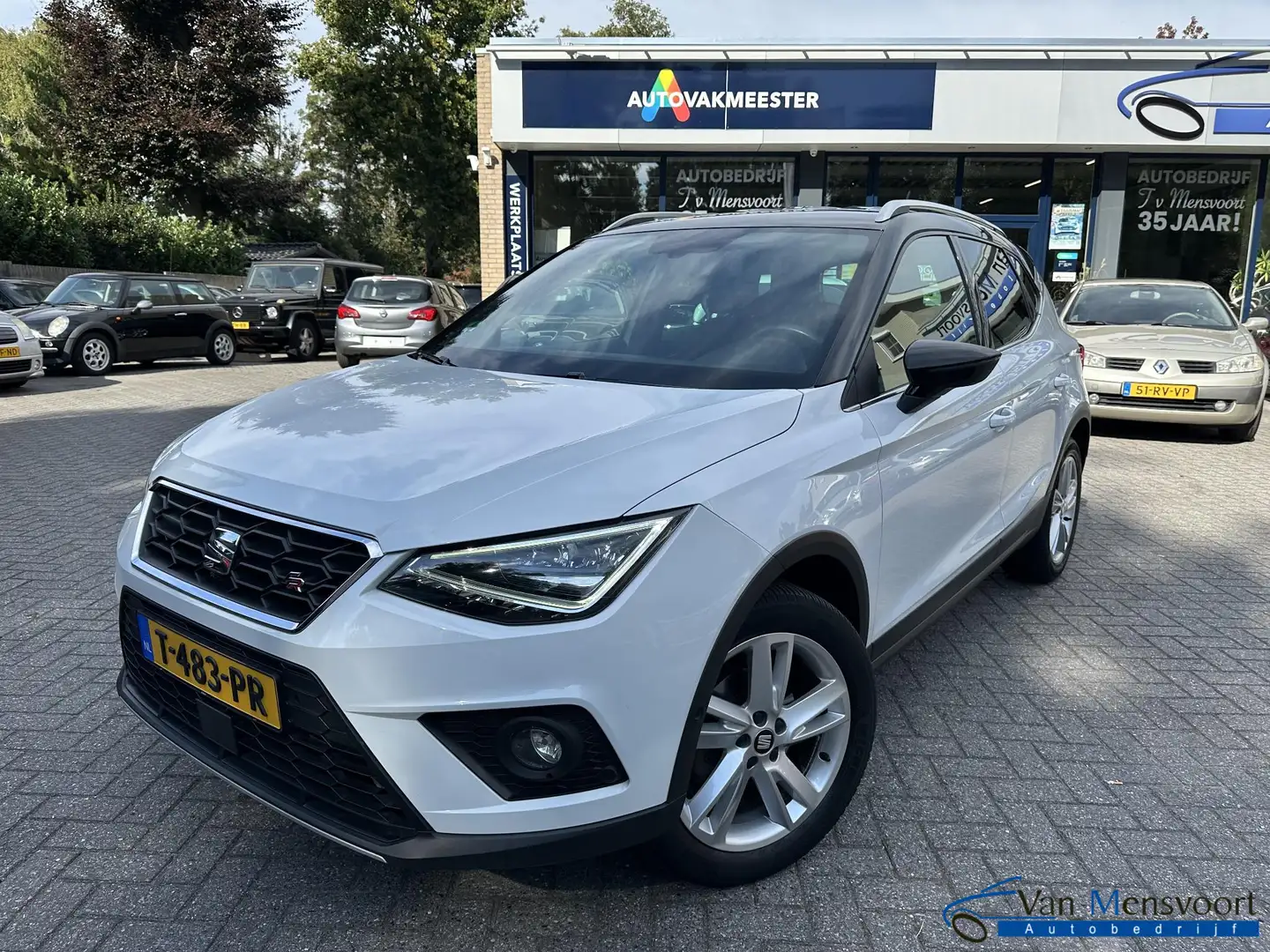 SEAT Arona 1.0 TSI DSG Automaat FR Business Intense VirtualDa Blanc - 1