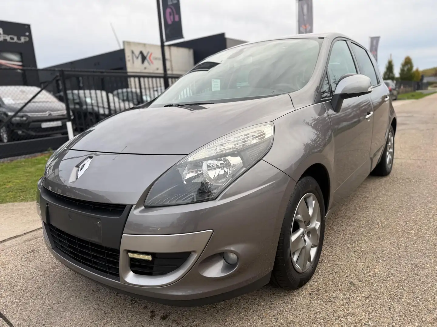 Renault Scenic 1.5DCi Navi 1ste Eig. Euro5 Gekeurd vvk Grijs - 2