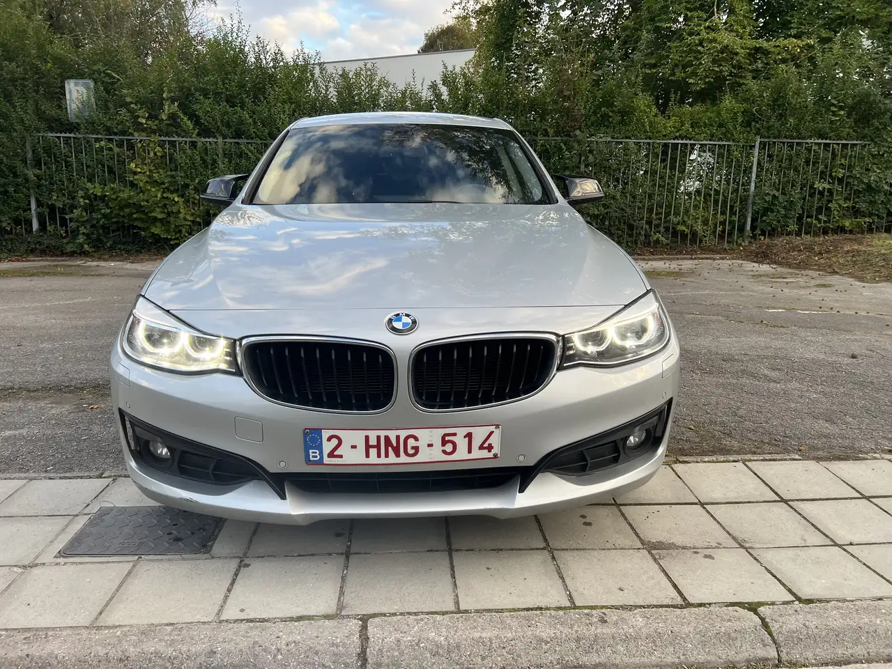BMW 320