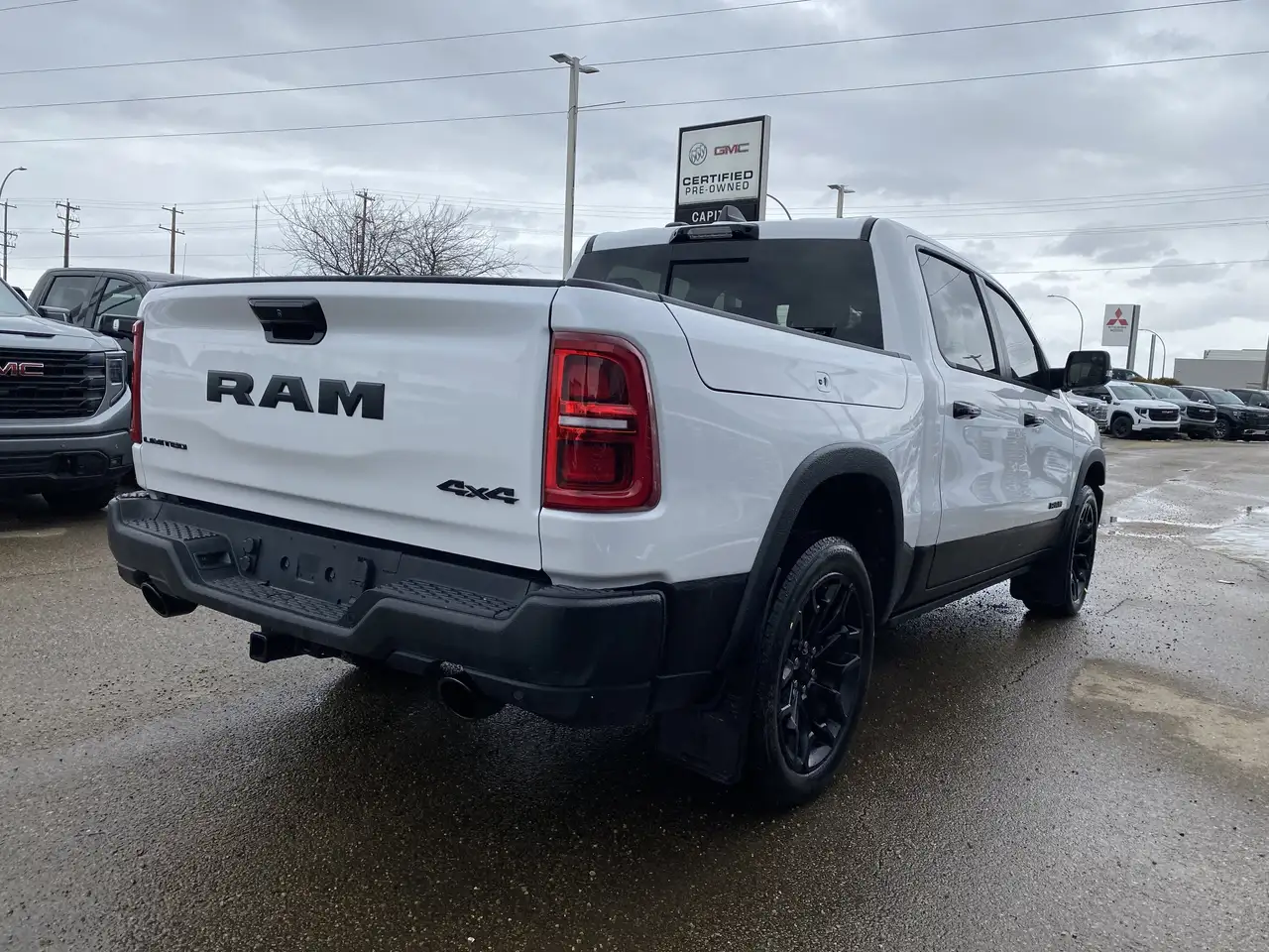 RAM 1500 снимка RAM 1500
