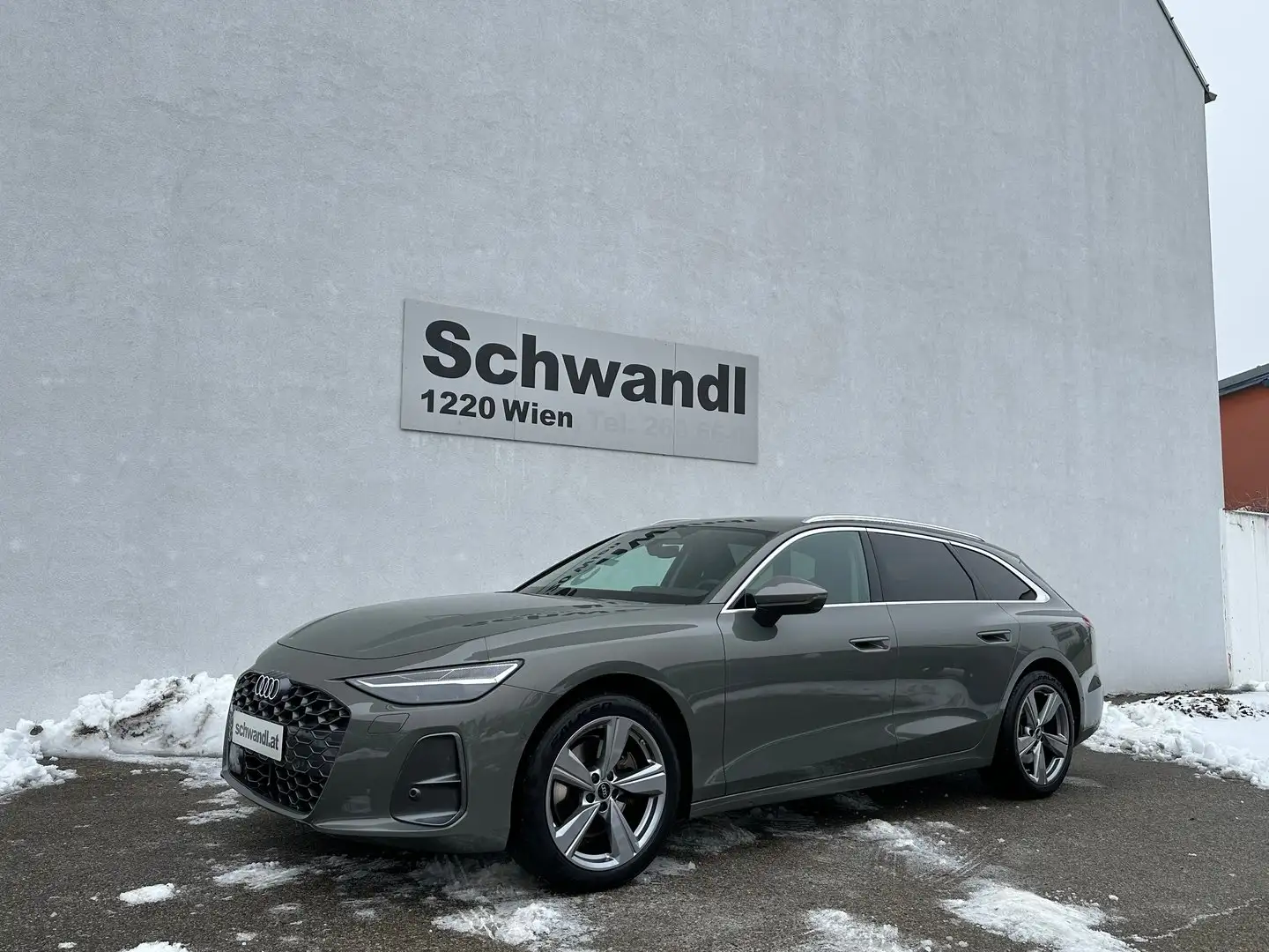 Audi A6 TDI 150 kW Grau - 2