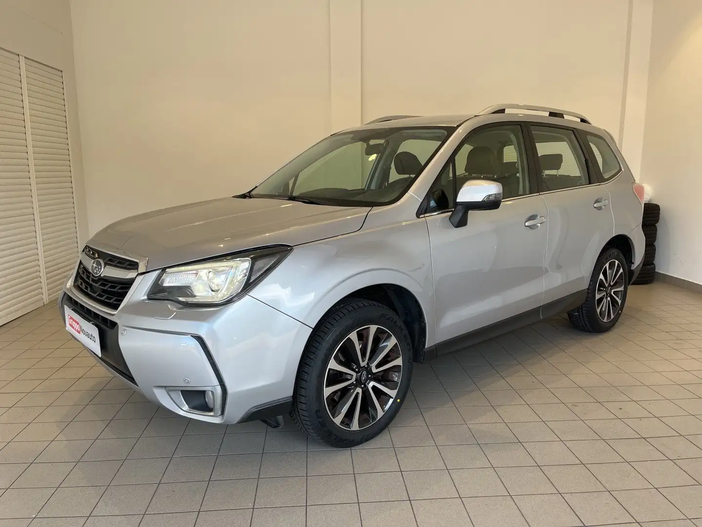 Subaru Forester Forester 2.0D Style Gris - 1