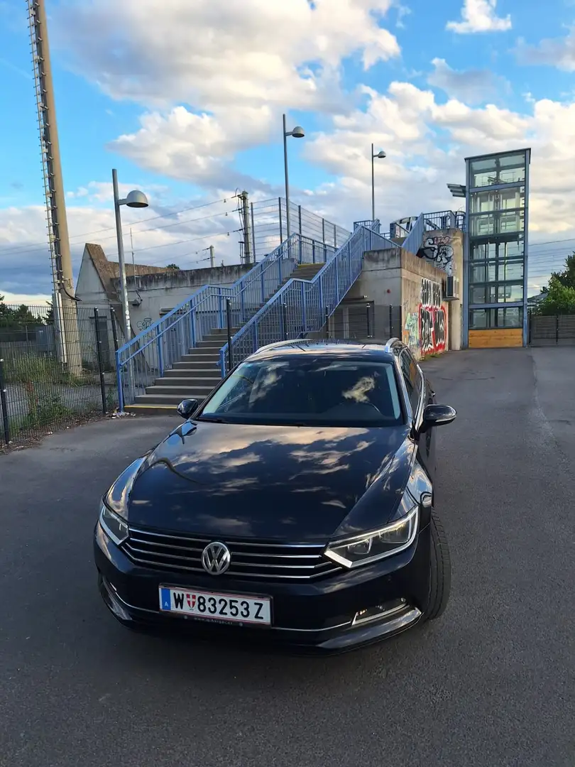 Volkswagen Passat Comfortline 1,6 TDI - 1