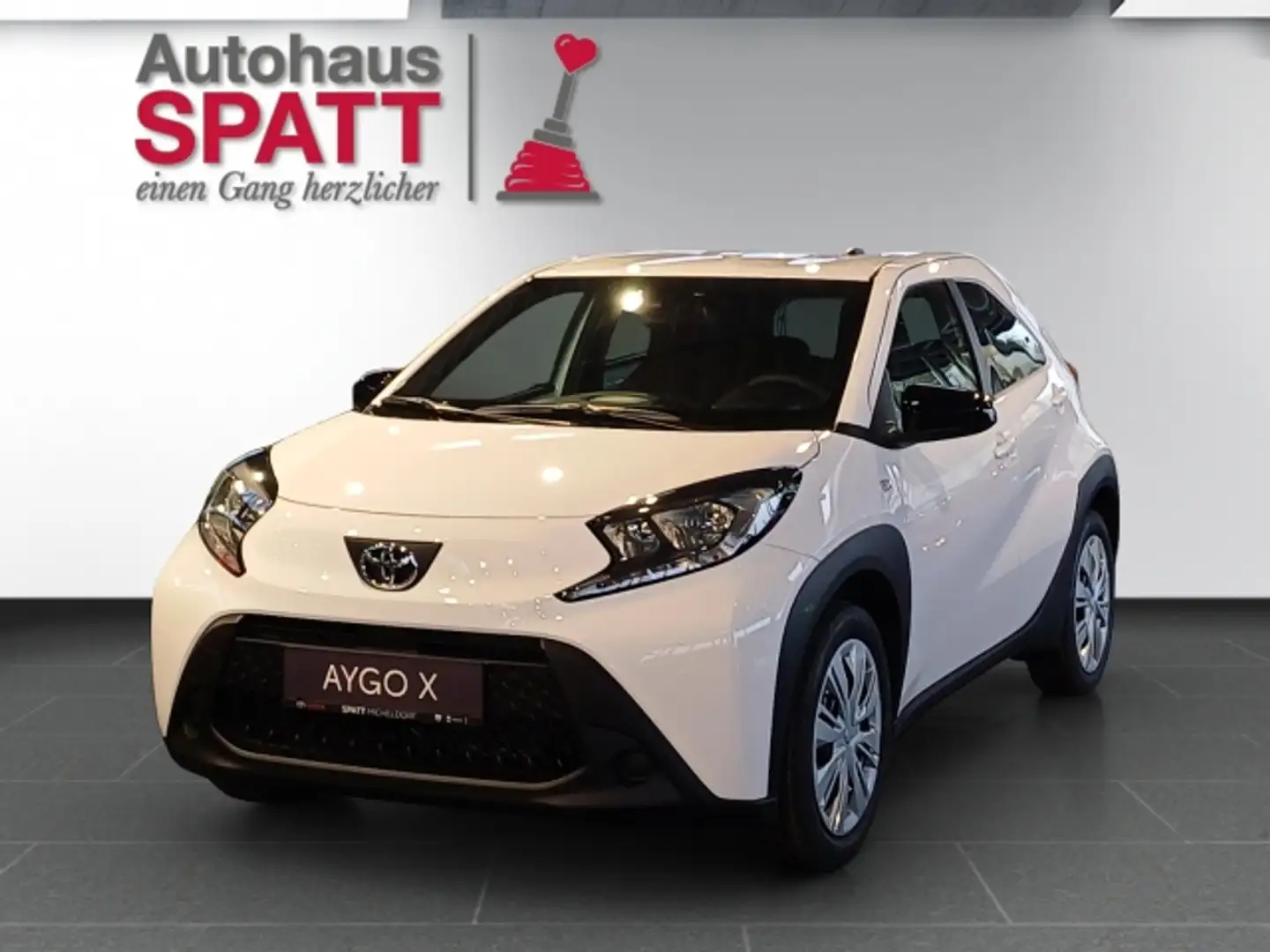 Toyota Aygo X 1,0 Play !! Vorführwagen !! Weiß - 1