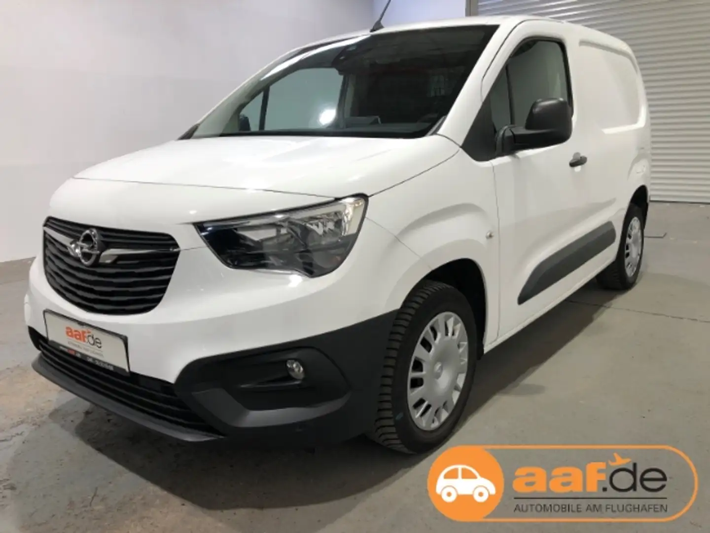 Opel Combo Cargo 1.5 D Selection EHZ EU6d-T Navi Klima PDC Te Blanc - 1
