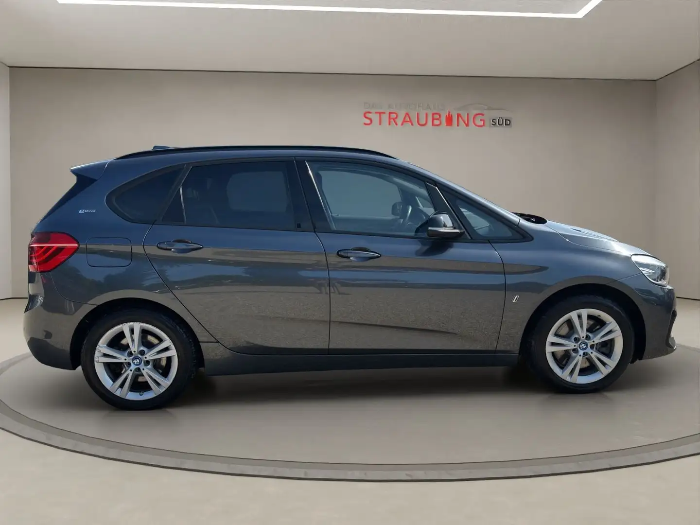 BMW 225 Active Tourer 225 xe Sport Line LED*NAVI*KAM Gris - 2