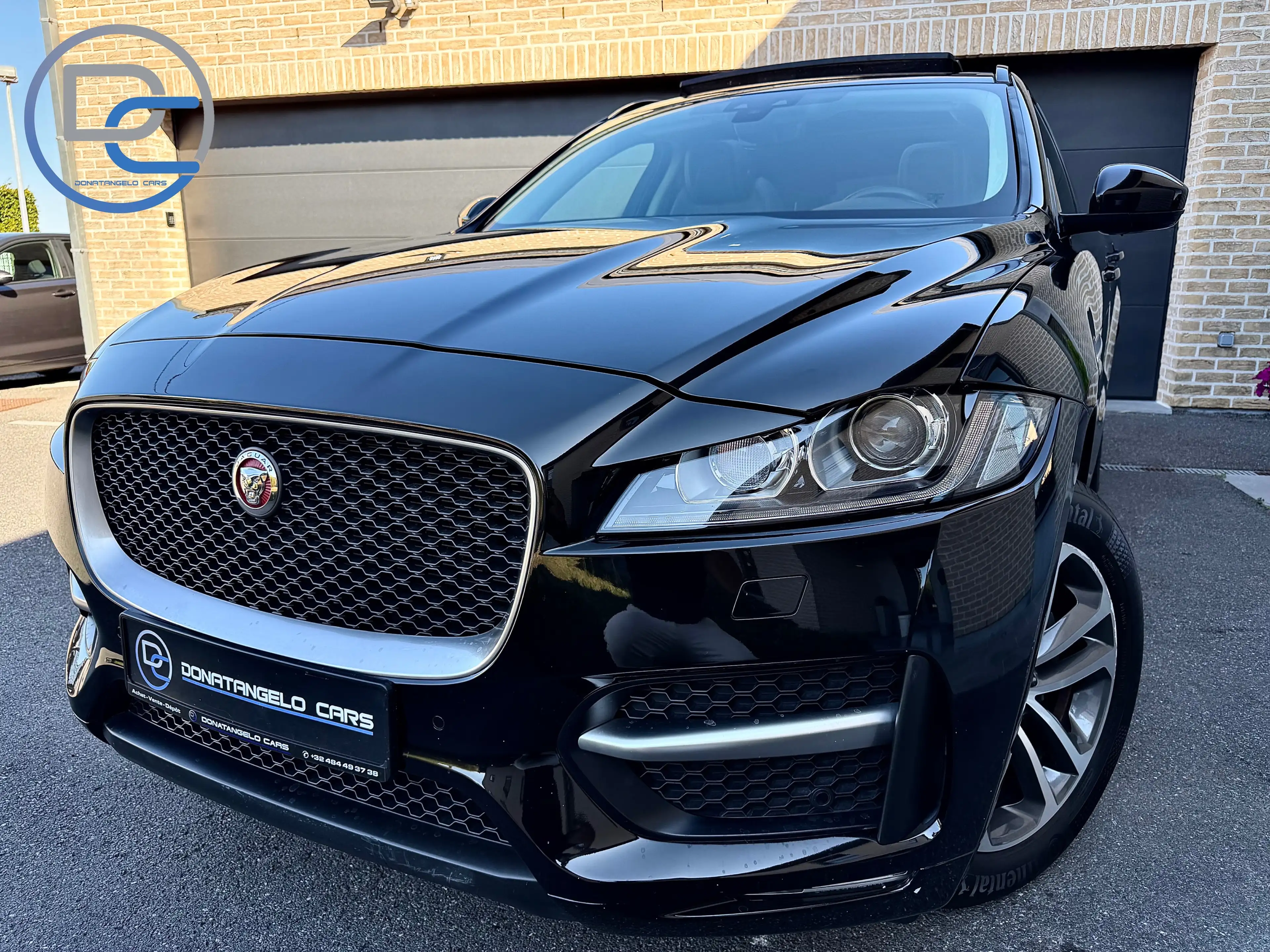 Jaguar F-Pace F-Pace 2.0 D R-Sport 180CV BoiTE AUTO TOIT PANORAMIQUE CUIR NAVI XÉNONS — photo 2