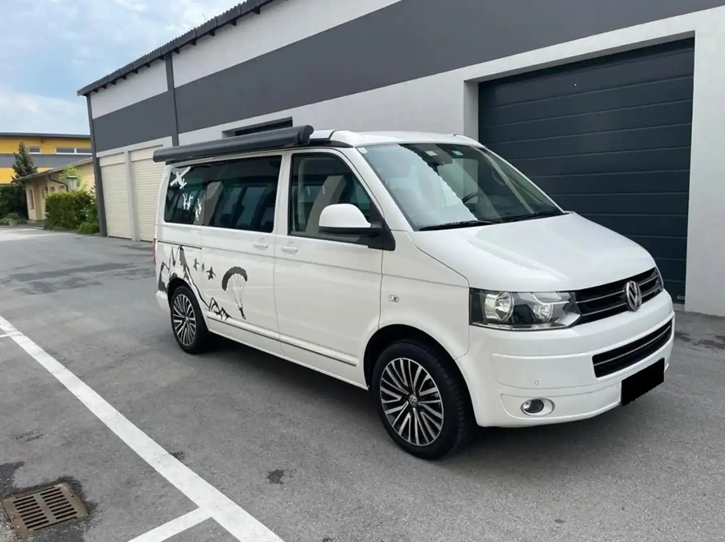 Volkswagen T5 California T5 California 2.0 TDI Comfortline DSG Wit - 2