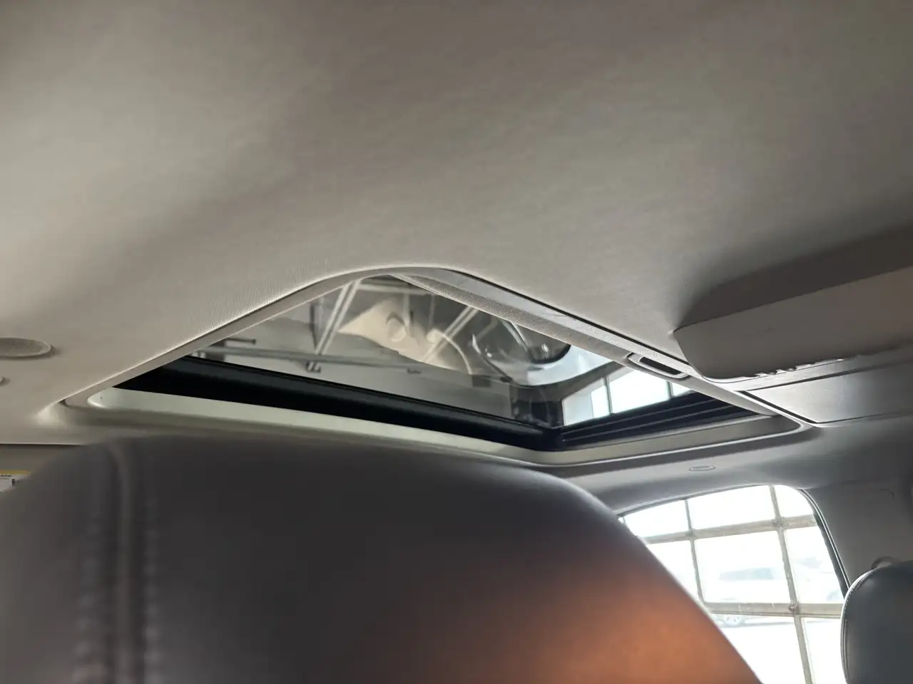 GMC Yukon снимка GMC Yukon