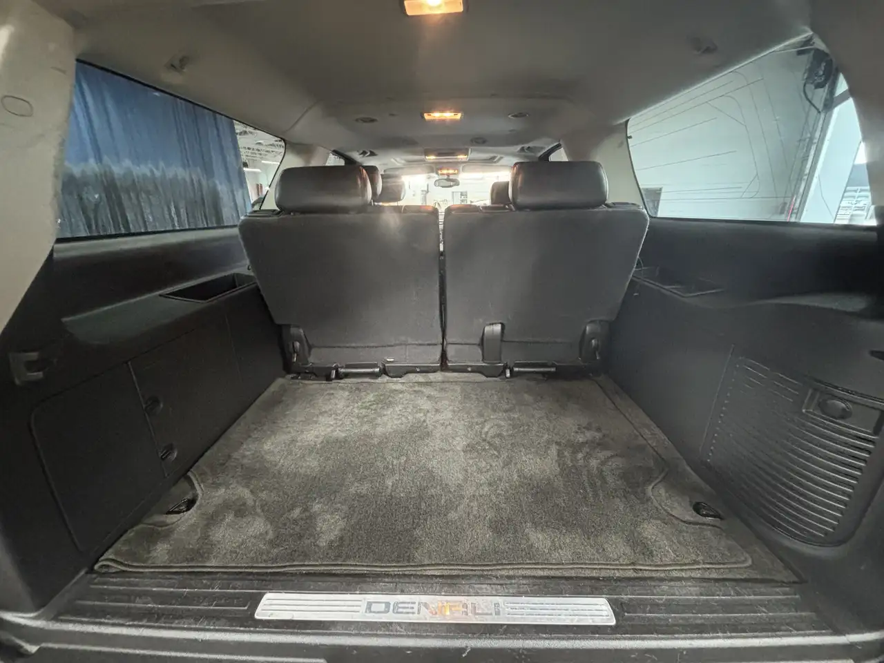 GMC Yukon снимка GMC Yukon