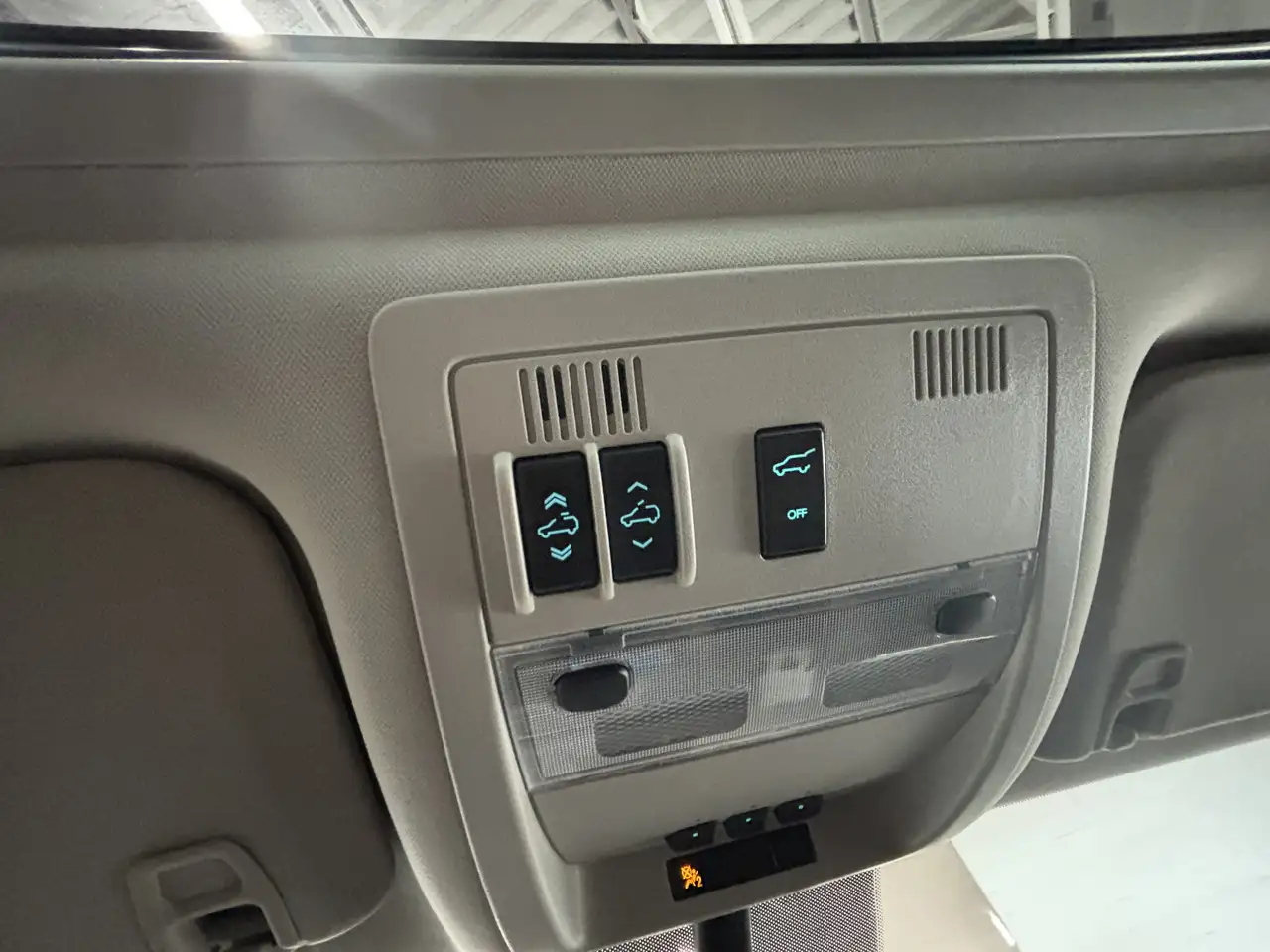 GMC Yukon снимка GMC Yukon