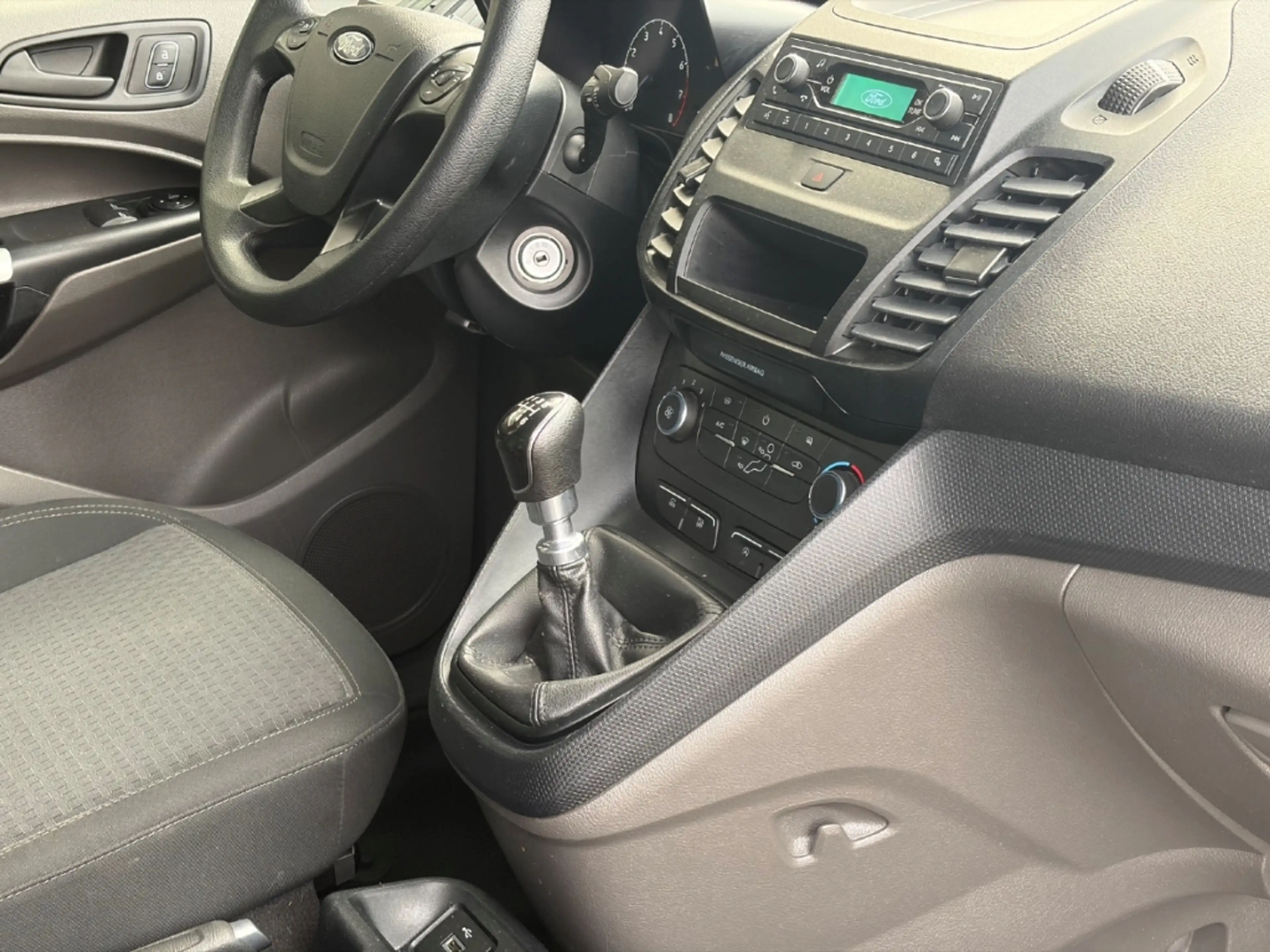 Ford Transit Connect 1.0 EcoBoost Kasten Trend Klimaanlage — photo 14