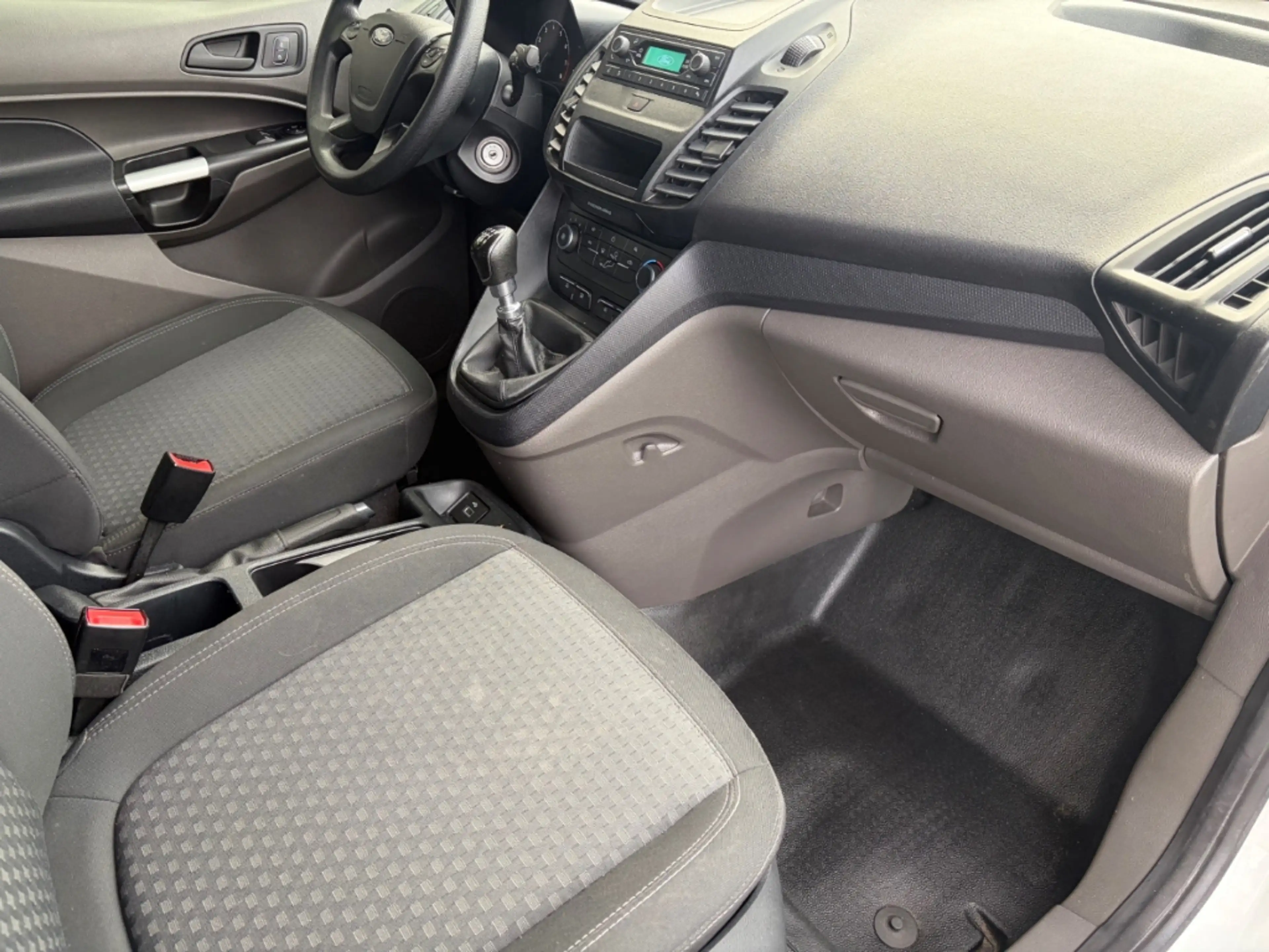 Ford Transit Connect 1.0 EcoBoost Kasten Trend Klimaanlage — photo 13