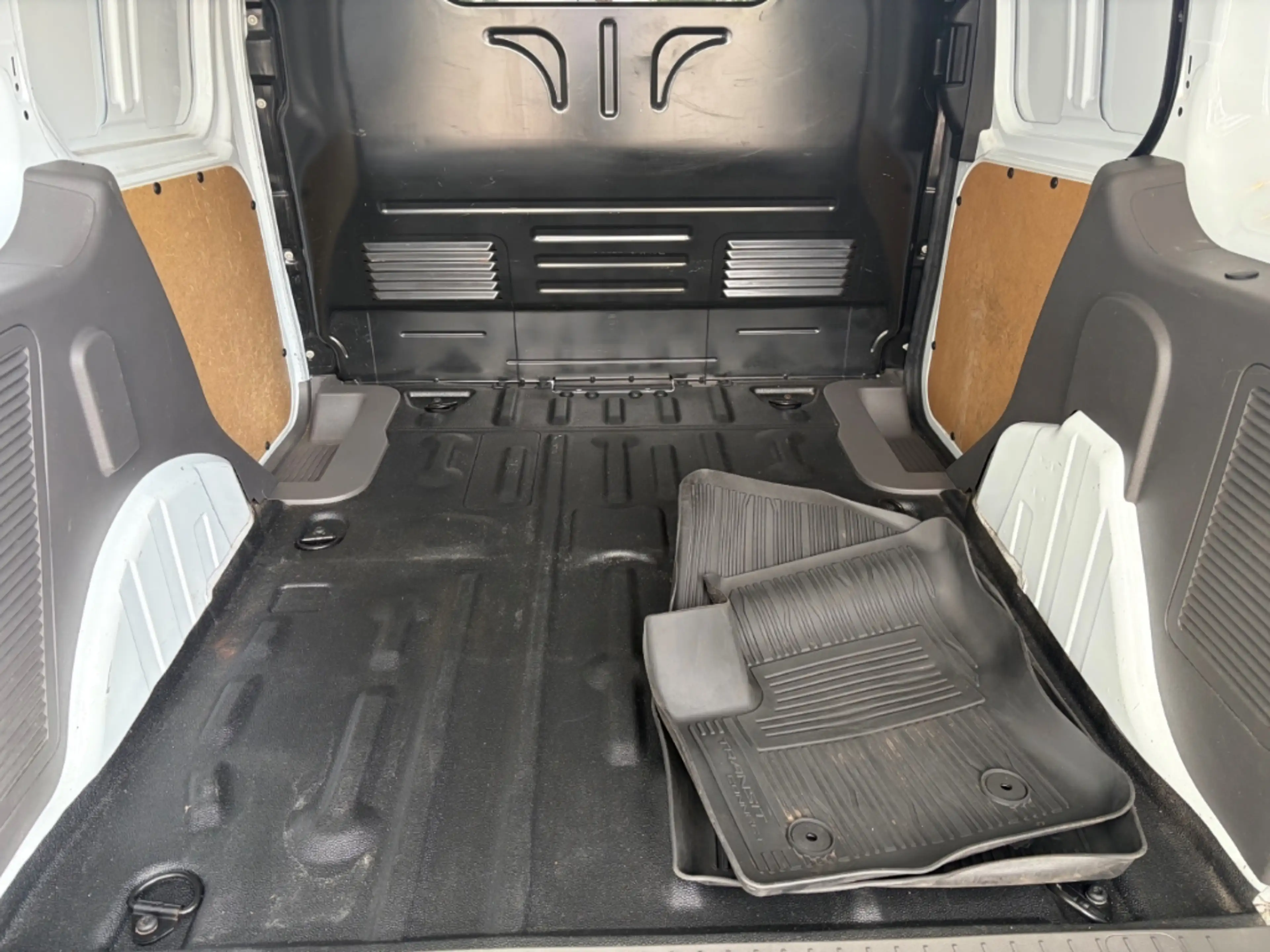 Ford Transit Connect 1.0 EcoBoost Kasten Trend Klimaanlage — photo 15