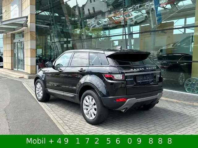 Land Rover Range Rover Evoque view 3