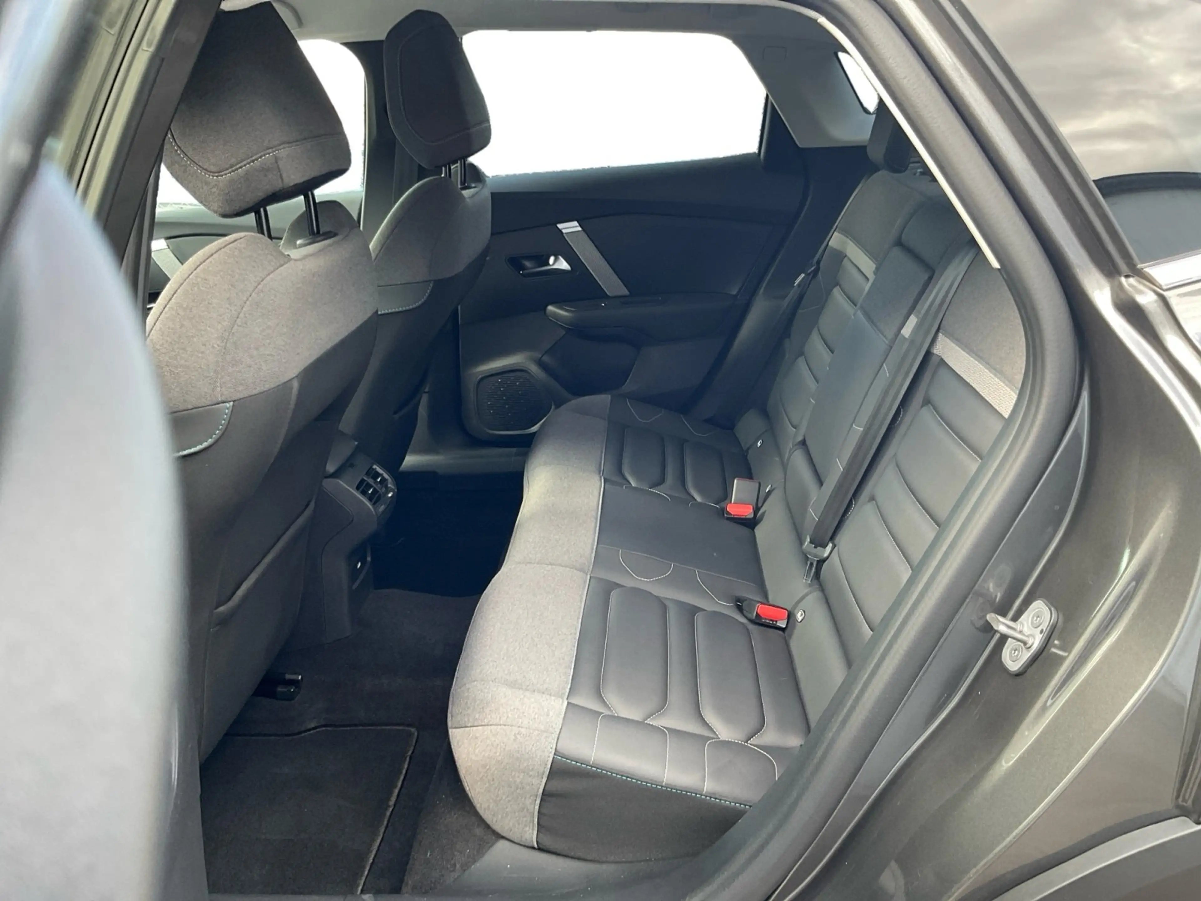 Citroen C4 X 1.2 Automatik 130 Max Navi*Head-up*Kamera — photo 15