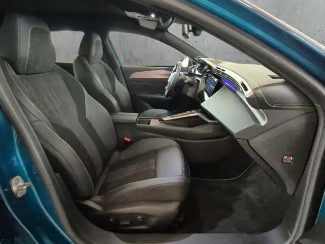 Peugeot 408 view 13