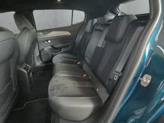 Peugeot 408 view 8
