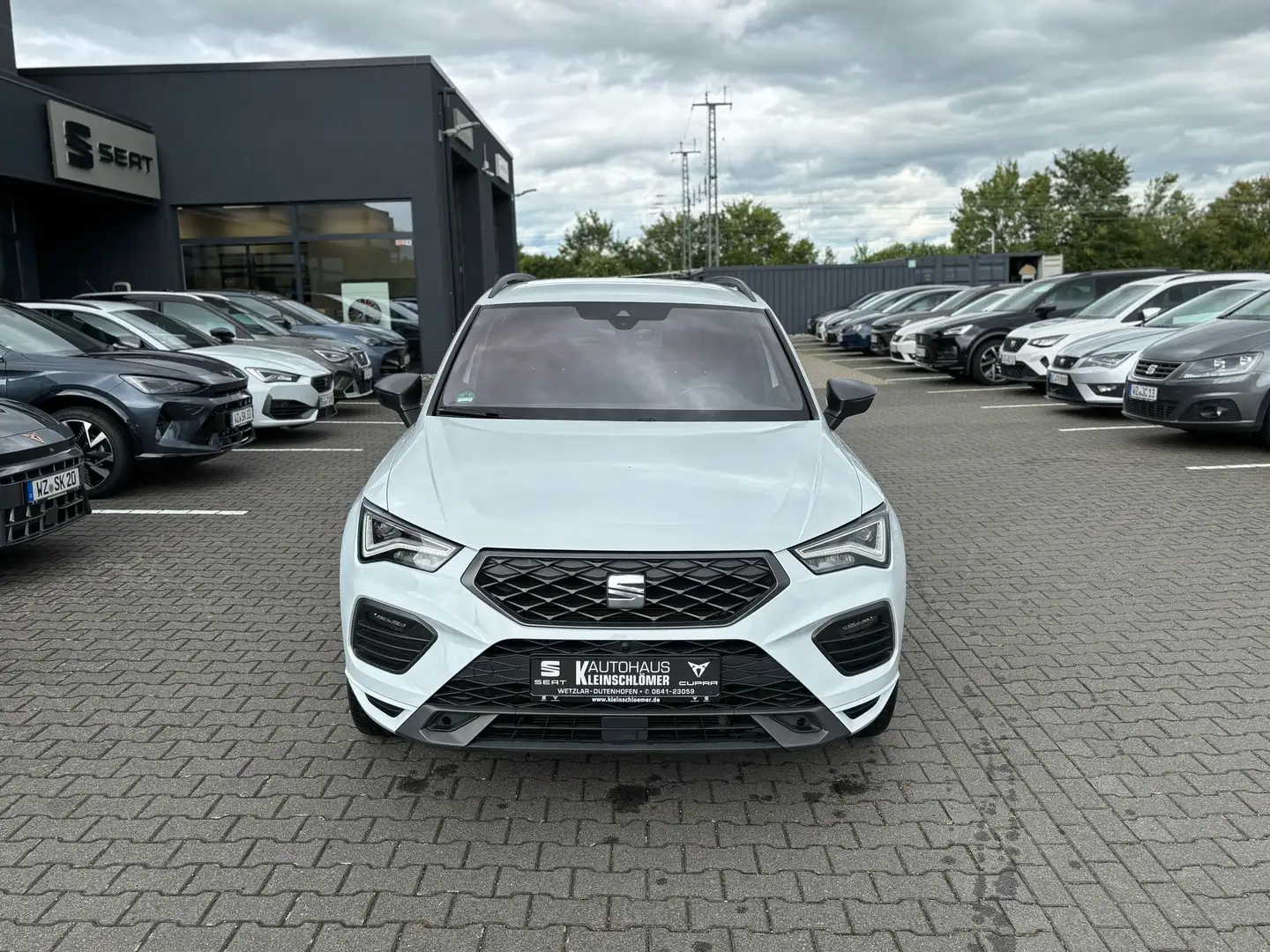 SEAT Ateca FR 1.5 TSI 110 kW (150 PS) 7-Gang Weiß - 2