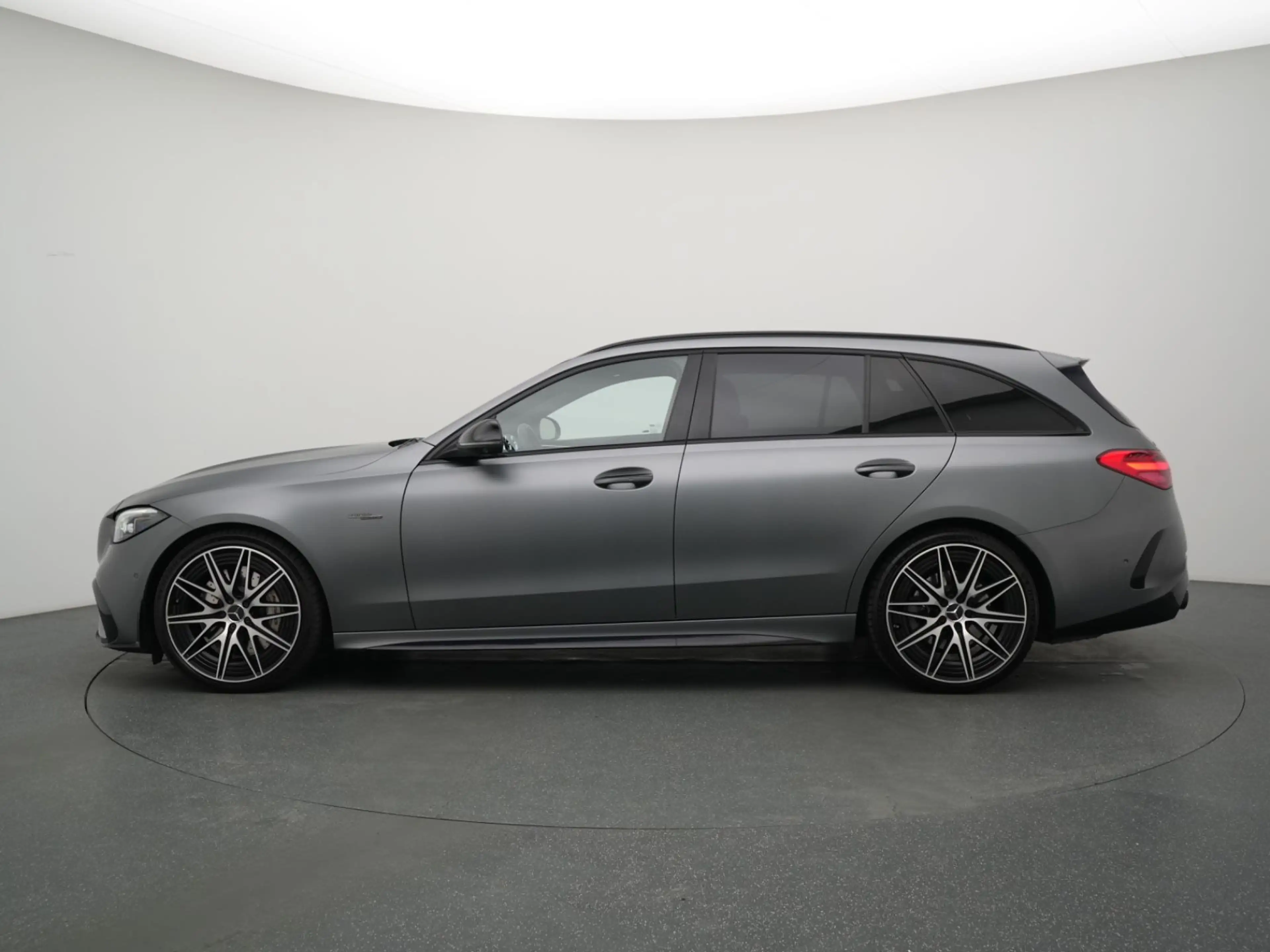 Mercedes-Benz C 43 AMG 4M HEADUP+PANO+360KAM+DIGLIGHT+NIGHT — photo 3