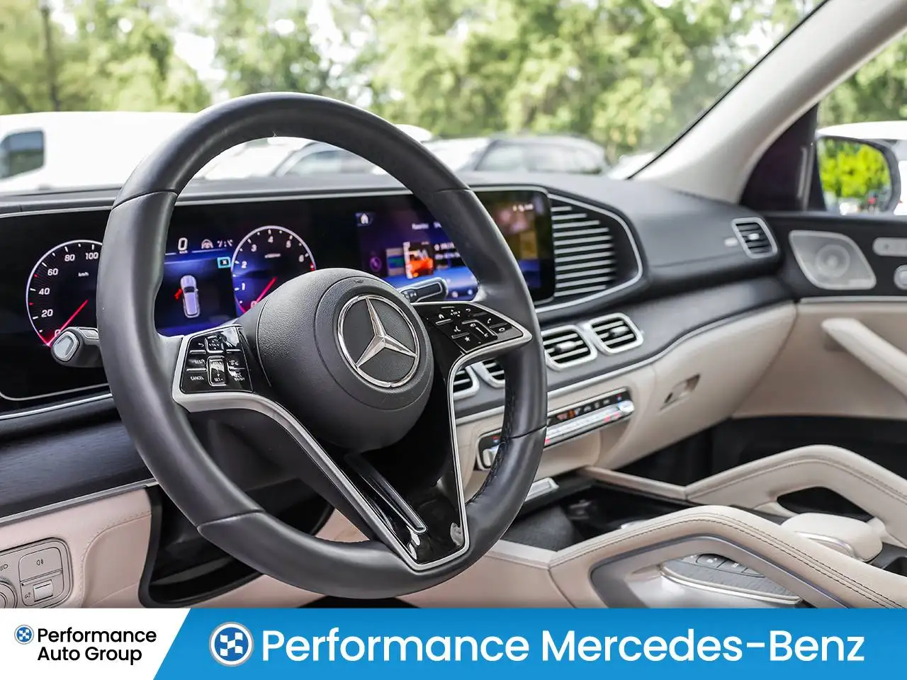 Mercedes-Benz GLE photo Mercedes-Benz GLE