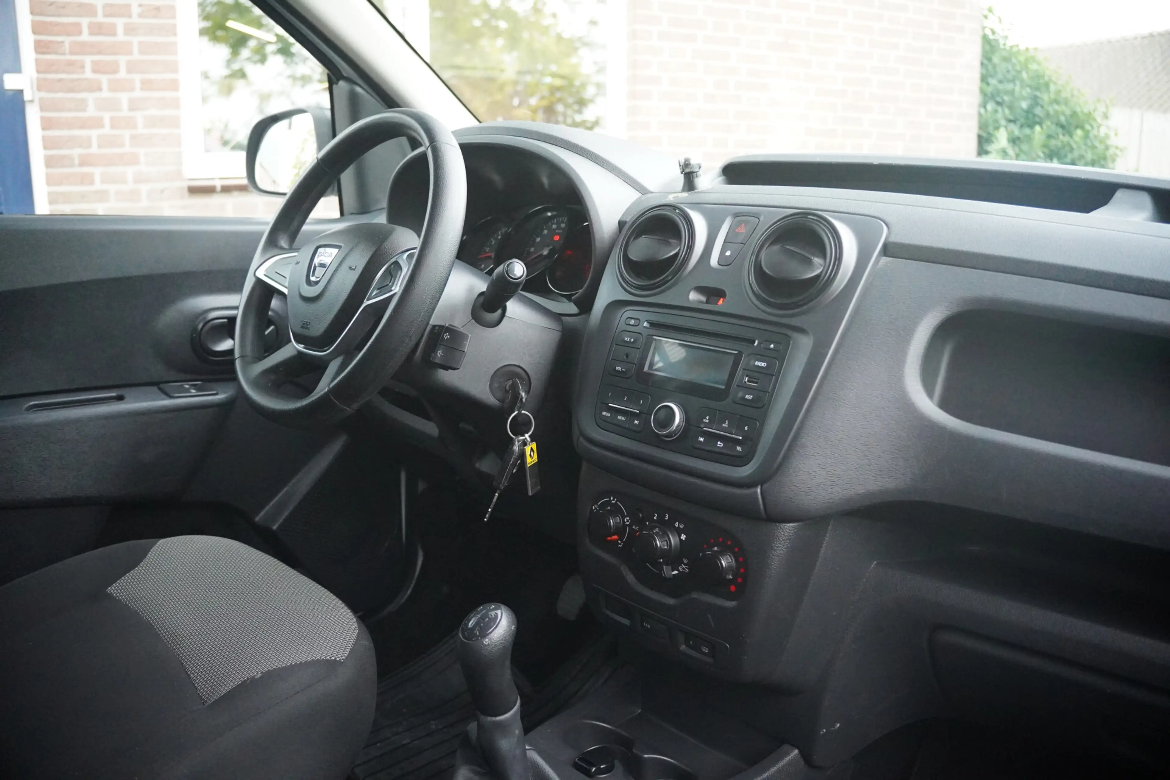 Dacia Dokker 1.6 MPI, AIRCO, BLUETOOTH, BTW-VRIJ / MARGE — photo 7