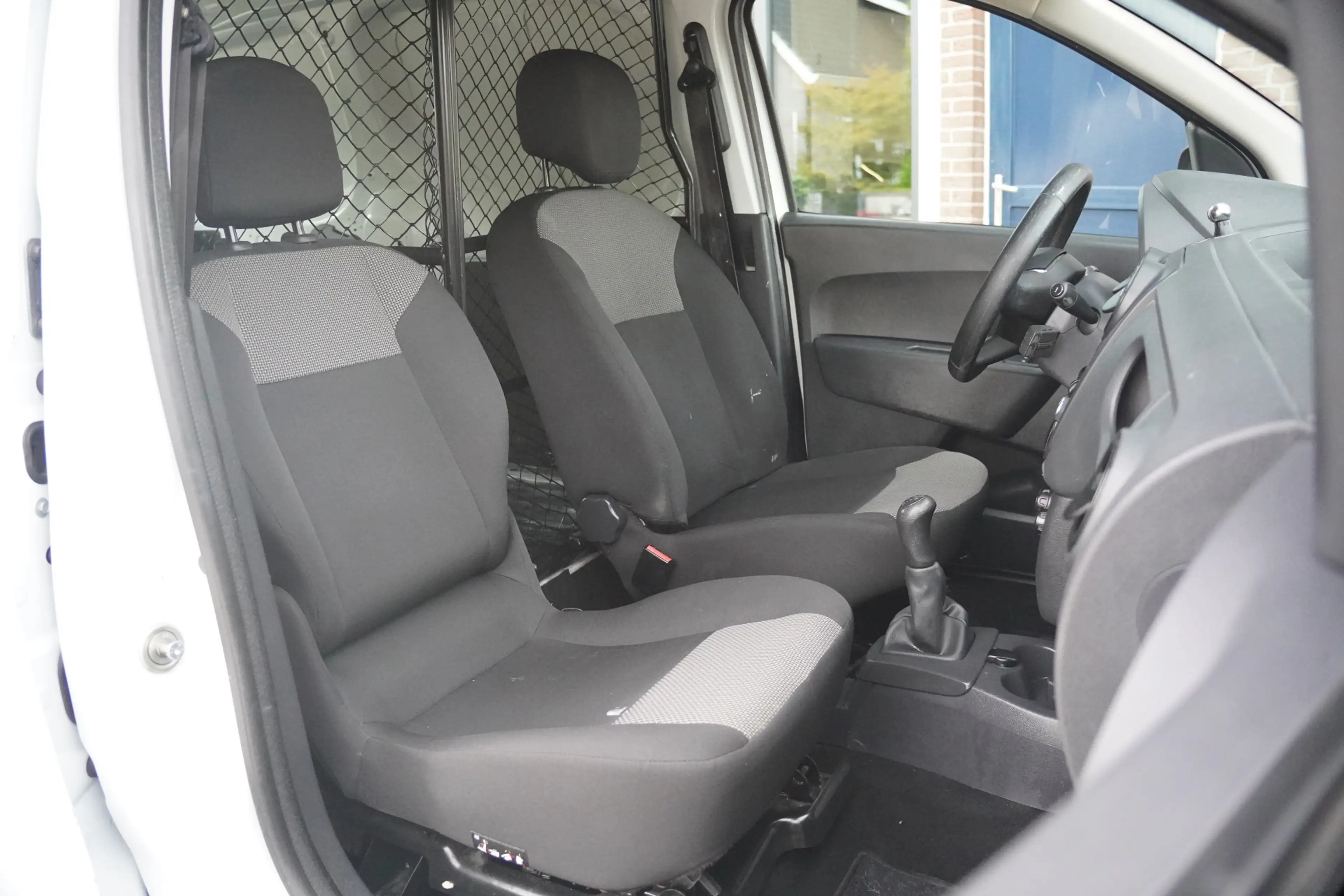 Dacia Dokker 1.6 MPI, AIRCO, BLUETOOTH, BTW-VRIJ / MARGE — photo 12